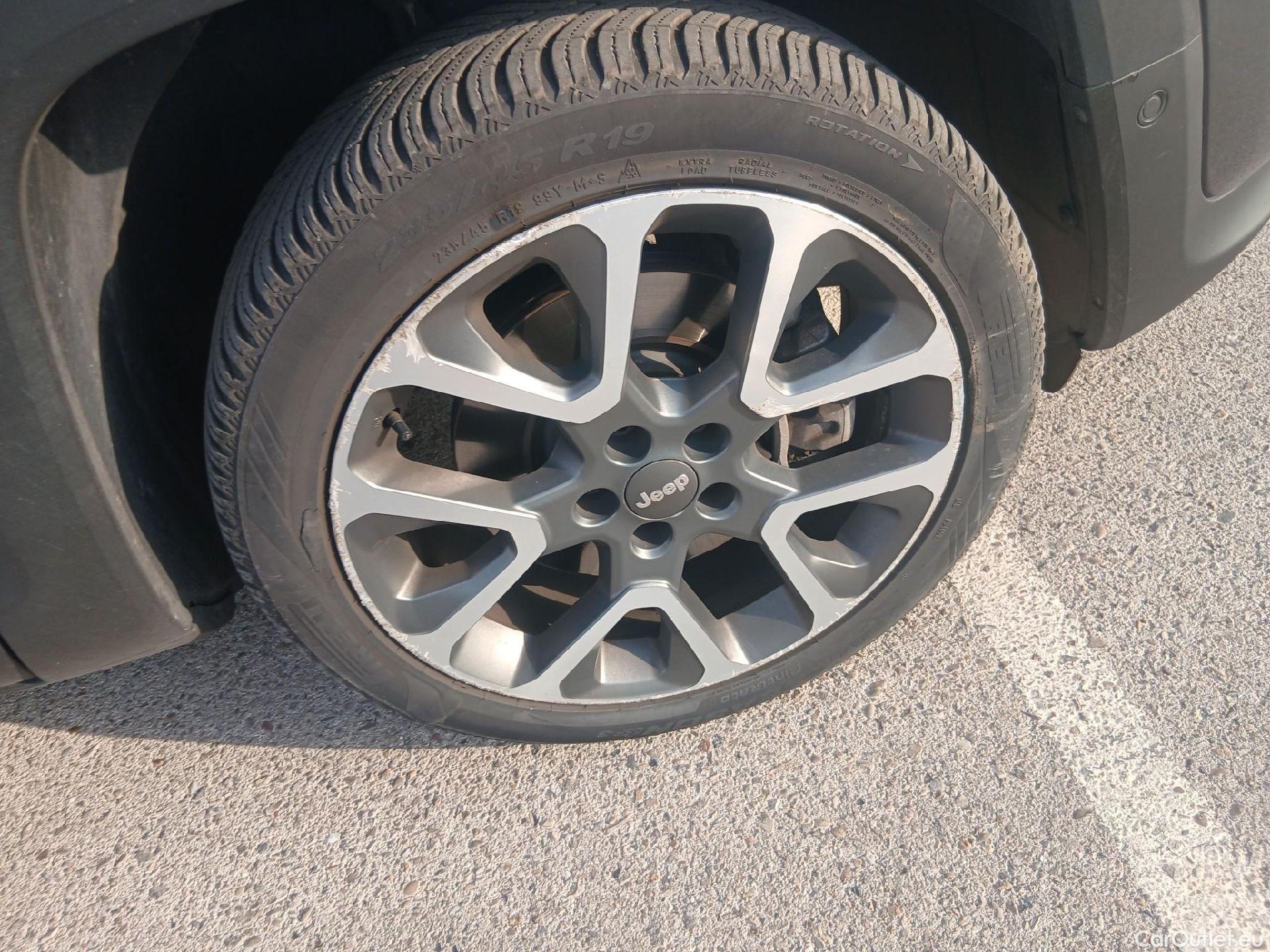  Jeep  Patriot JEEP Renegade / 2014 / 5P / todoterreno S 1.3 PHEV 177kW (240CV) AT AWD (AC) #34