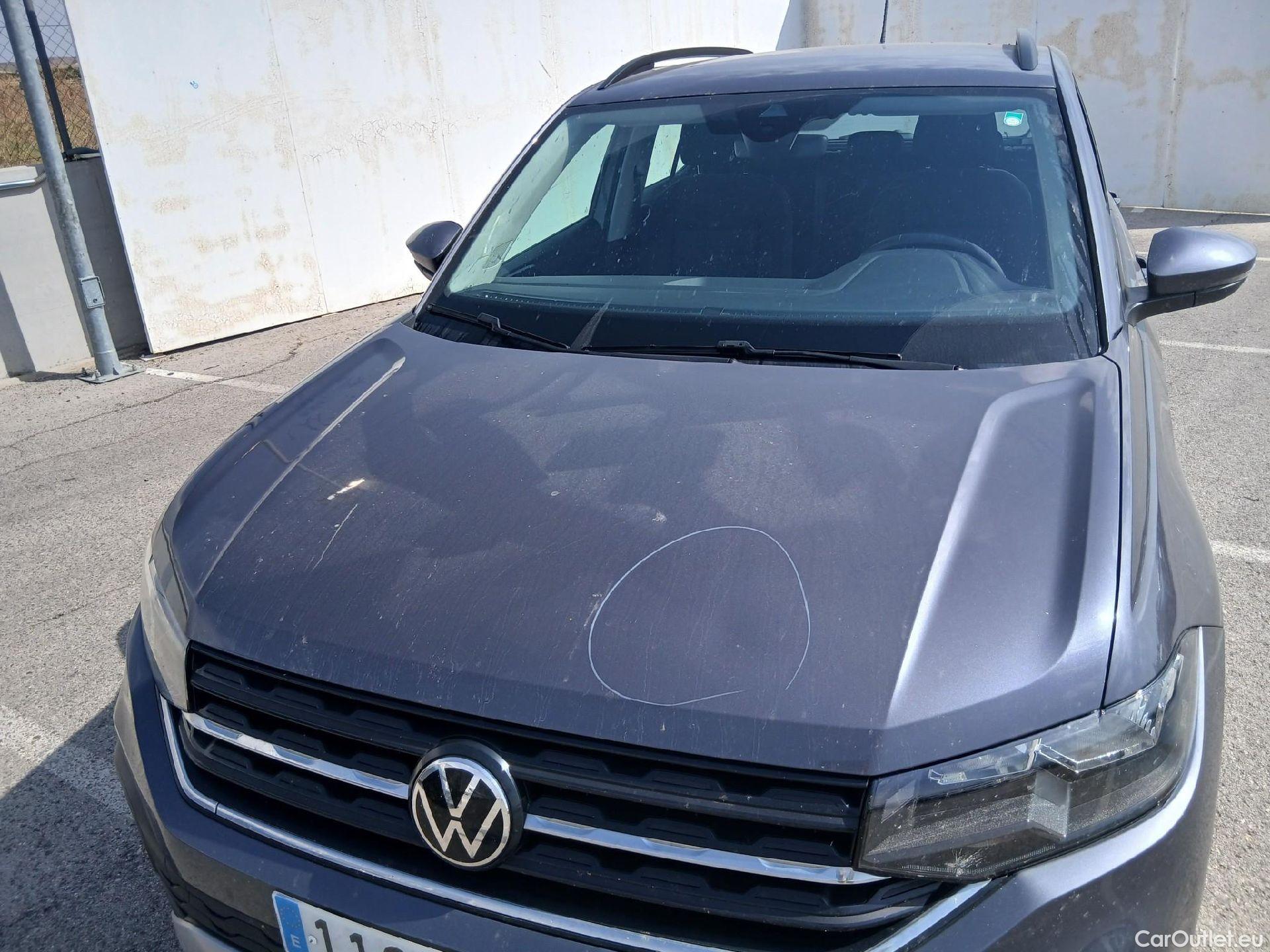  Volkswagen  T-CROSS VOLKSWAGEN  / 2018 / 5P / todoterreno Advance 1.0 TSI 70kW (95CV) (AC2) #2