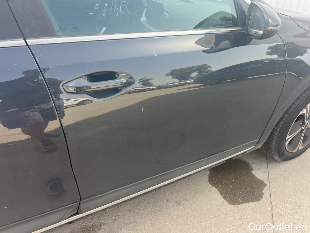  KIA  XCeed KIA  1.6 GDi PHEV 104kW (141CV) eDrive (AC) #8