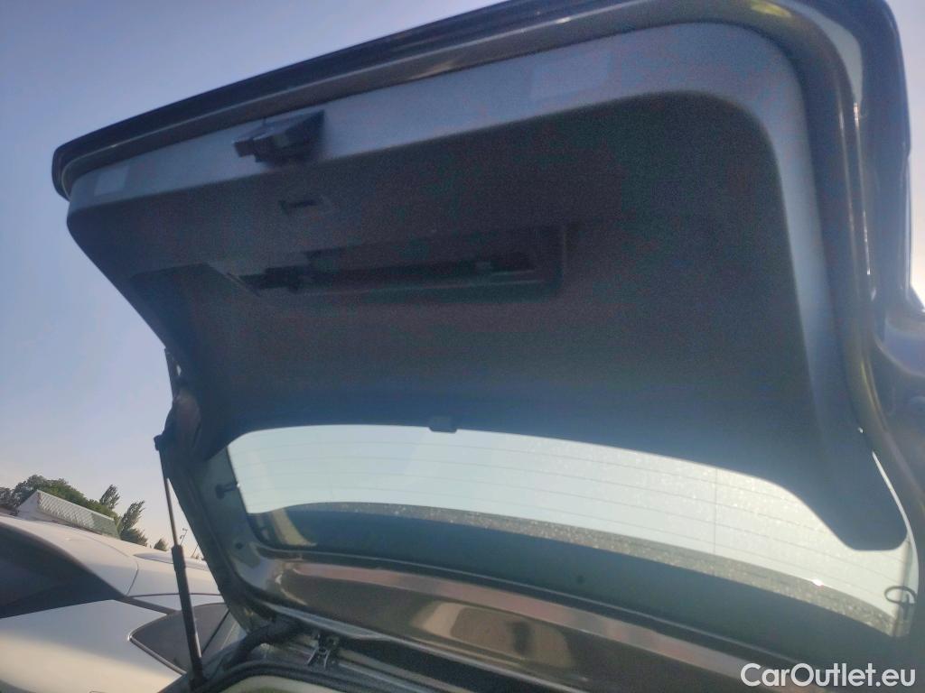  Volkswagen  T-CROSS VOLKSWAGEN  / 2018 / 5P / todoterreno Advance 1.0 TSI 85kW (115CV) DSG (AC) #5