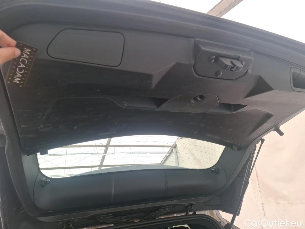 Peugeot  3008  II Active Pack 1.2 PureTech 130CV BVA8 E6d #6