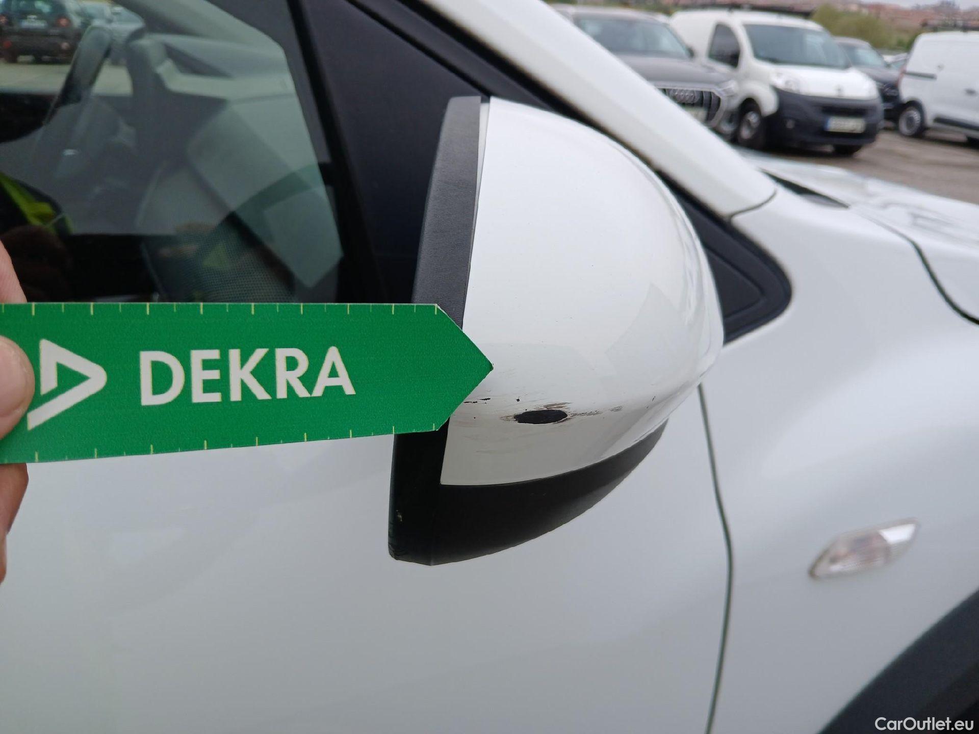  Dacia  Sandero DACIA  / 2020 / 5P / berlina con portón Stepway Comfort TCe 67kW (90CV) #56