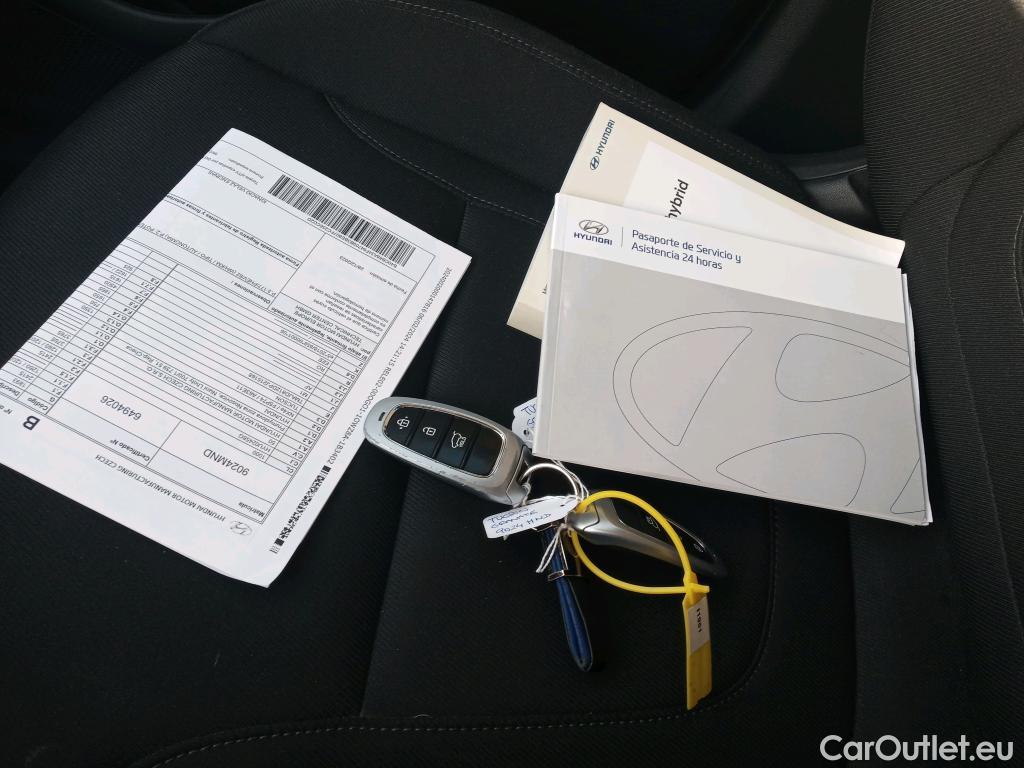  Hyundai  Tucson HYUNDAI  / 2020 / 5P / todoterreno 1.6 TGDI PHEV 195kW Tecno Sky Auto 4x4 #16
