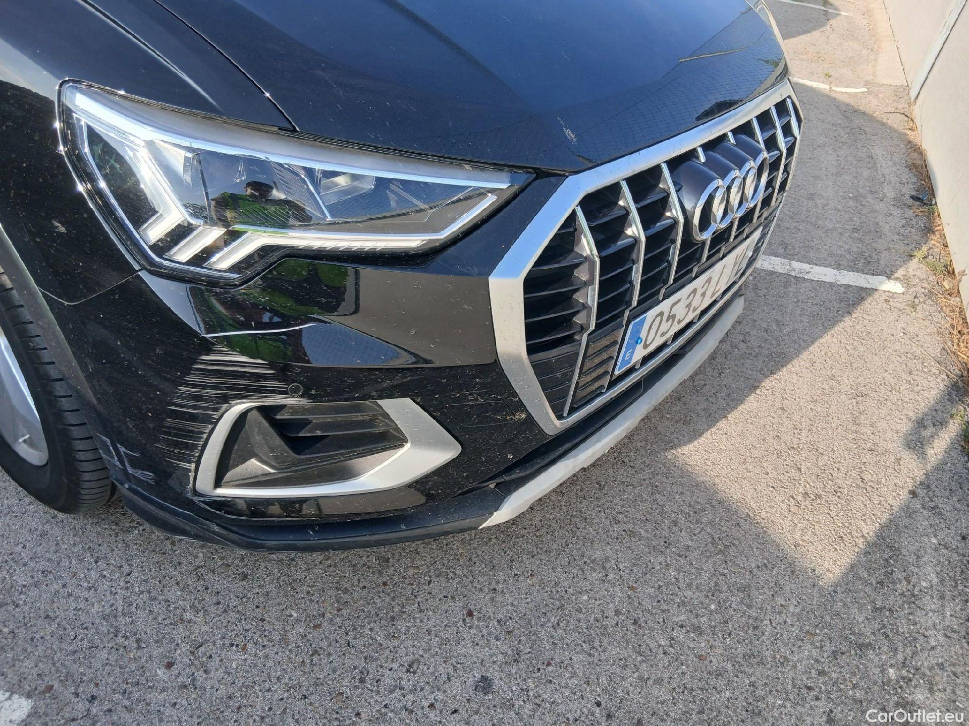  Audi  Q3 AUDI  / 2018 / 5P / todoterreno Advanced 35 TDI 110kW (150CV) #3