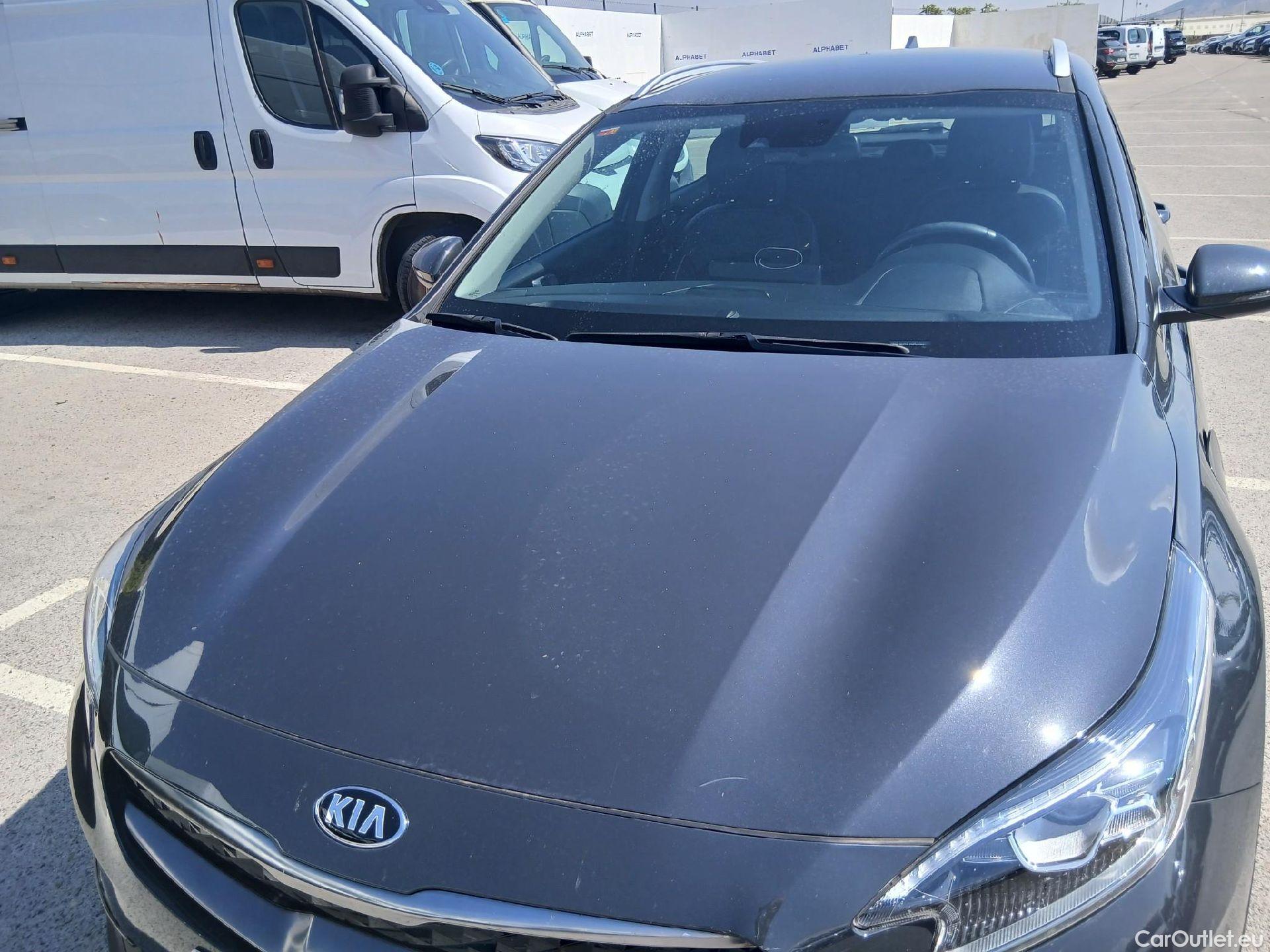  KIA  XCeed KIA  1.6 GDi PHEV 104kW (141CV) eDrive (AC) #3