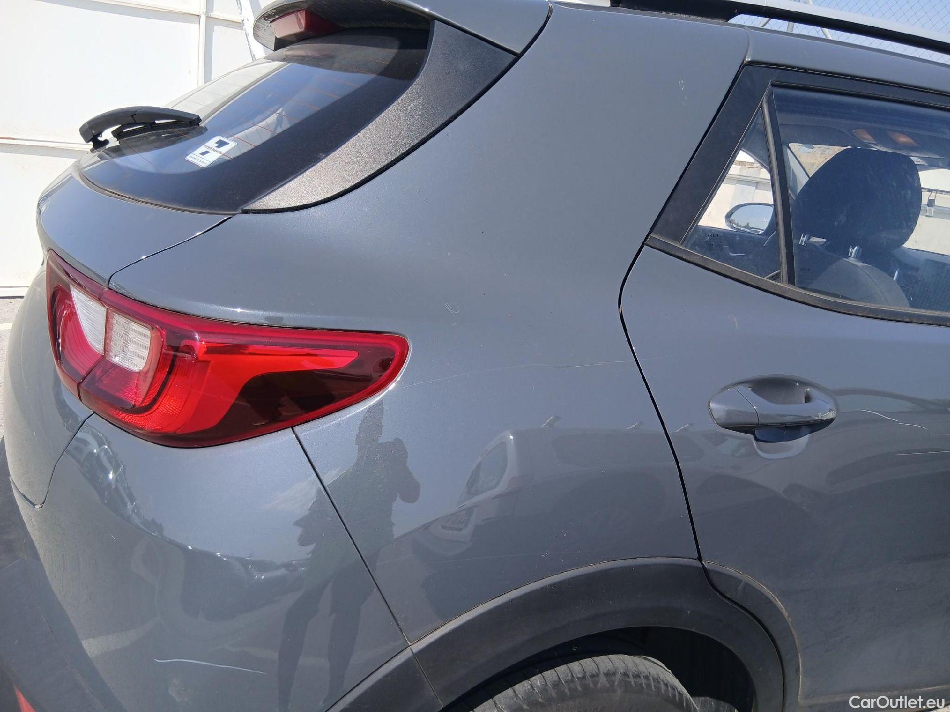  KIA  STONIC KIA  / 2017 / 5P / todoterreno 1.2 DPi 62kW (84CV) Concept #43