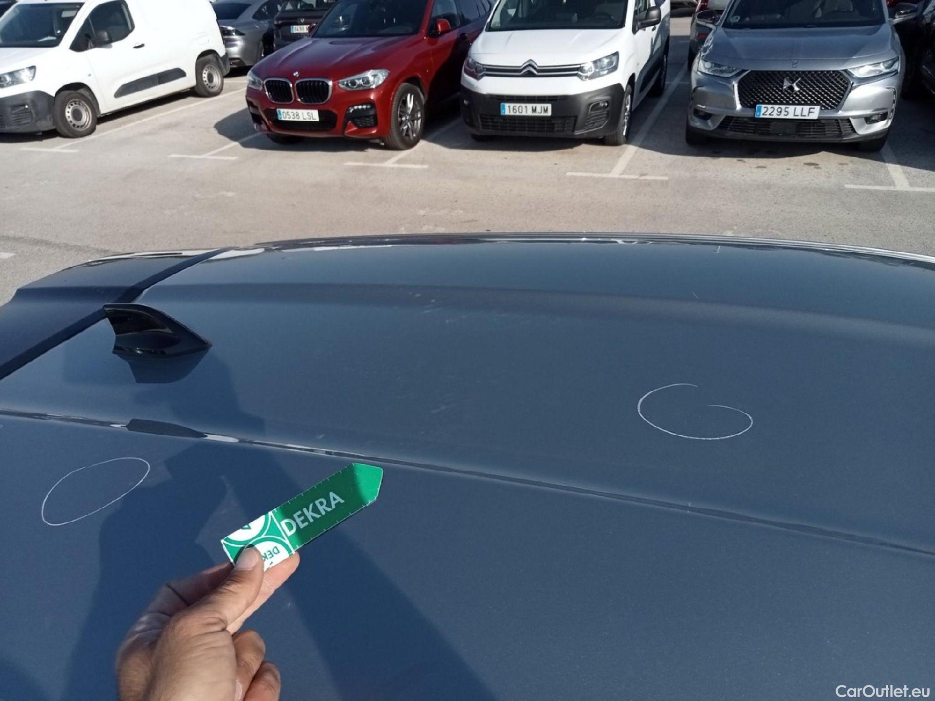  Nissan  Juke NISSAN  / 2019 / 5P / crossover 1.6 Hybrid 105kW (145CV) N-Connecta #3