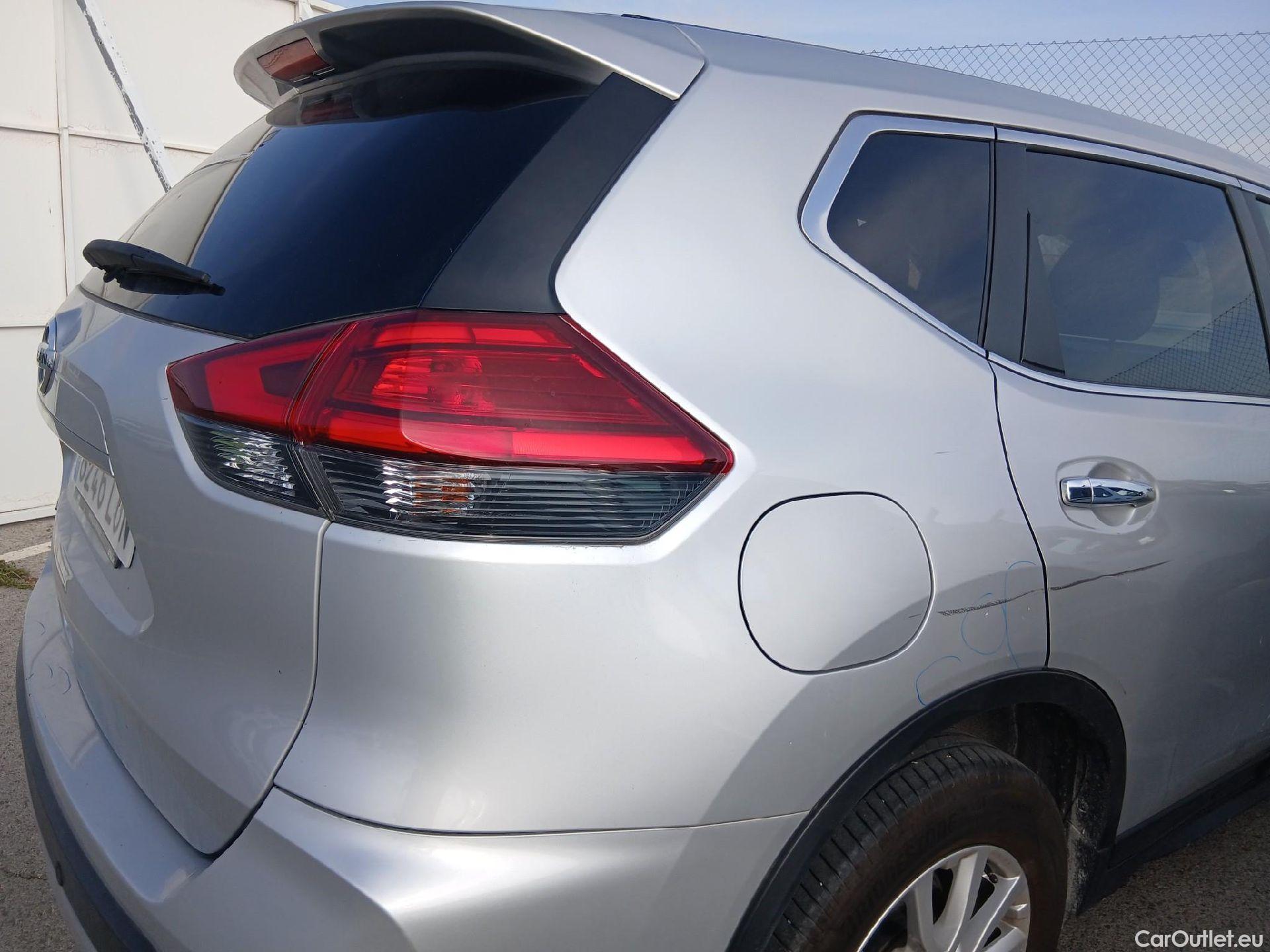  Nissan  X-Trail NISSAN  / 2017 / 5P / crossover 5P dCi 110 kW (150 CV) E6D ACENTA #36