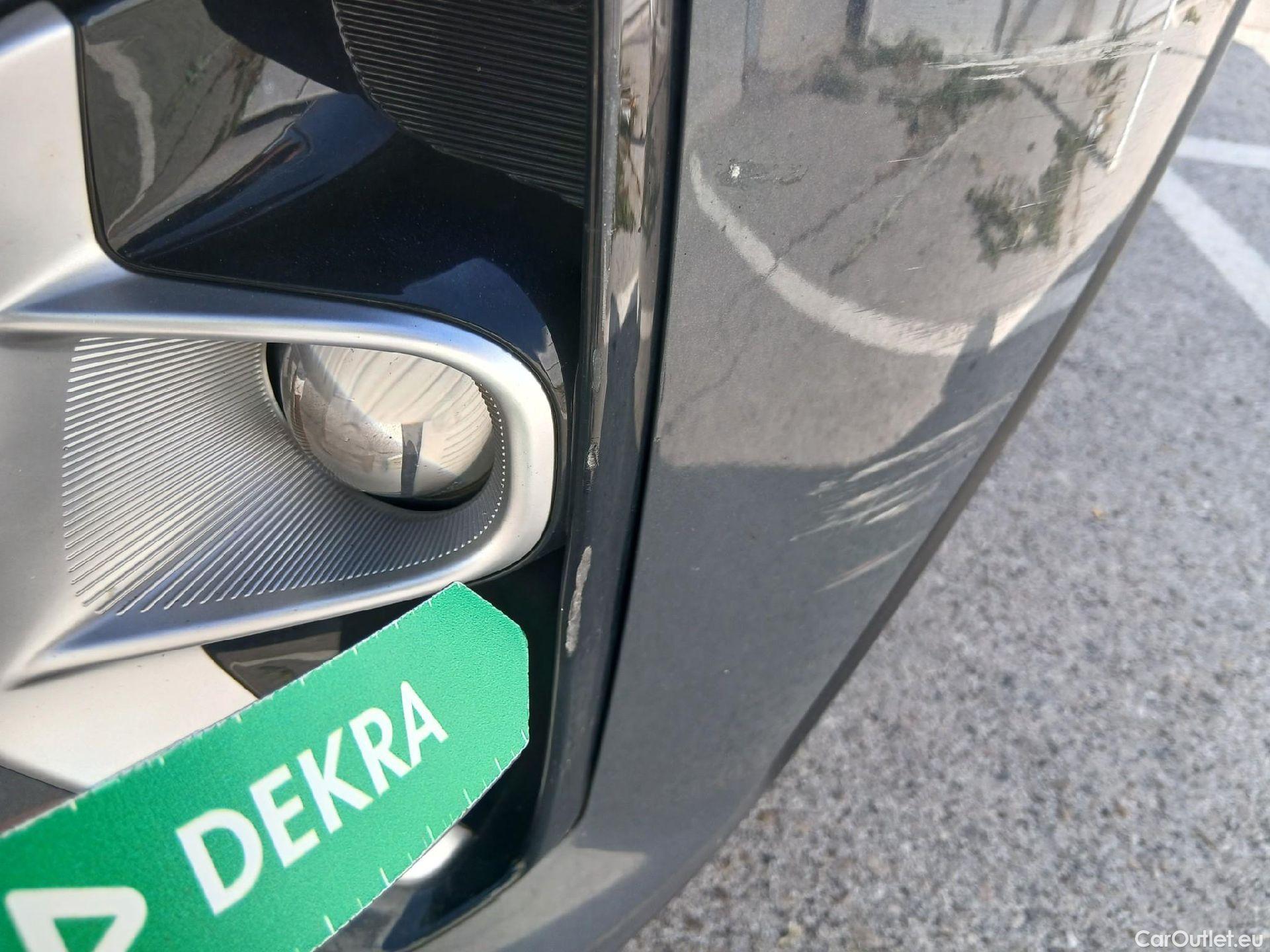  KIA  STONIC KIA  / 2017 / 5P / todoterreno 1.2 DPi 62kW (84CV) Concept #7