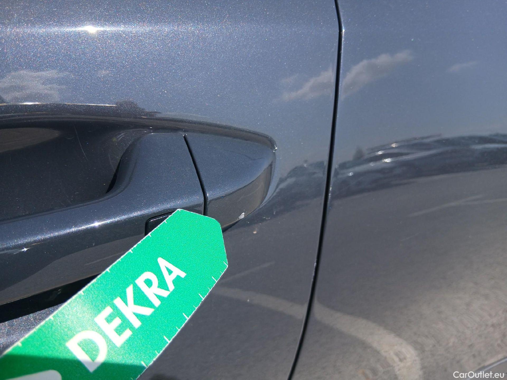  KIA  XCeed KIA  1.6 GDi PHEV 104kW (141CV) eDrive (AC) #14