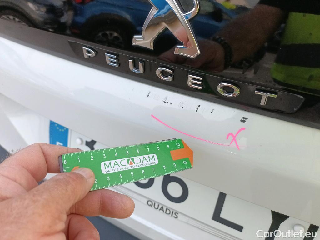  Peugeot  3008 PEUGEOT  / 2020 / 5P / todoterreno 1.5 BlueHDi 96kW S&S Allure Pack EAT8 #2