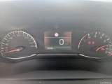  Peugeot  2008 PEUGEOT  / 2019 / 5P / todoterreno Active Puretech 100 S&S BVM6 #4