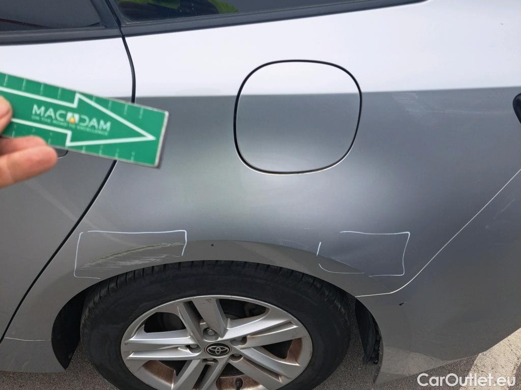  Toyota  Corolla TOYOTA  / 2019 / 5P / familiar 1.8 125H ACTIVE TECH E-CVT TOU SPORT #4