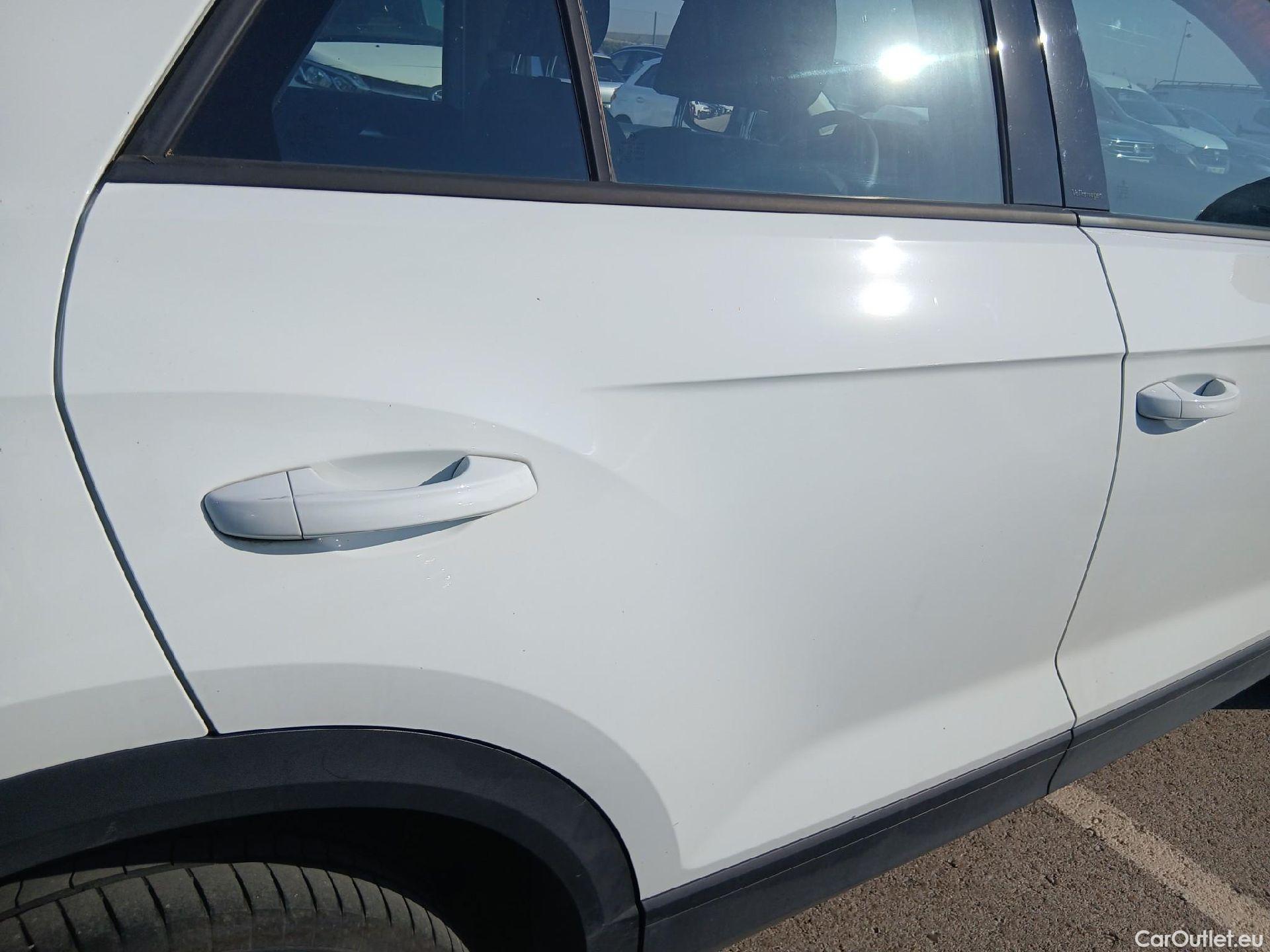  Volkswagen  T-ROC  2.0 TDI 115CV MT6 6E #32