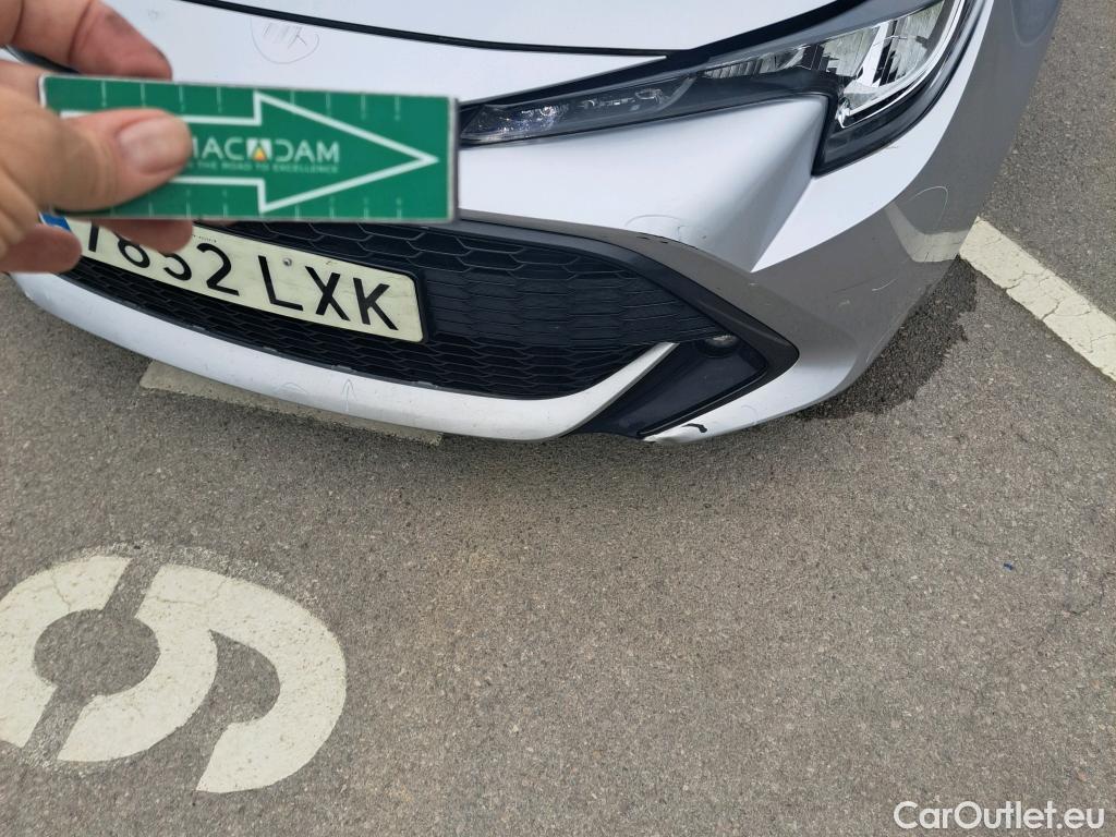  Toyota  Corolla TOYOTA  / 2019 / 5P / familiar 1.8 125H ACTIVE TECH E-CVT TOU SPORT #17