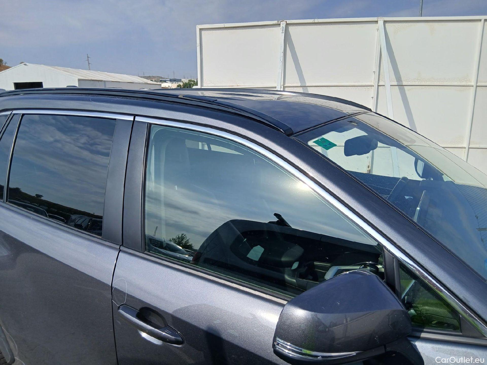  Toyota  RAV4 TOYOTA  / 2018 / 5P / todoterreno 2.5l 220H Advance Plus #55