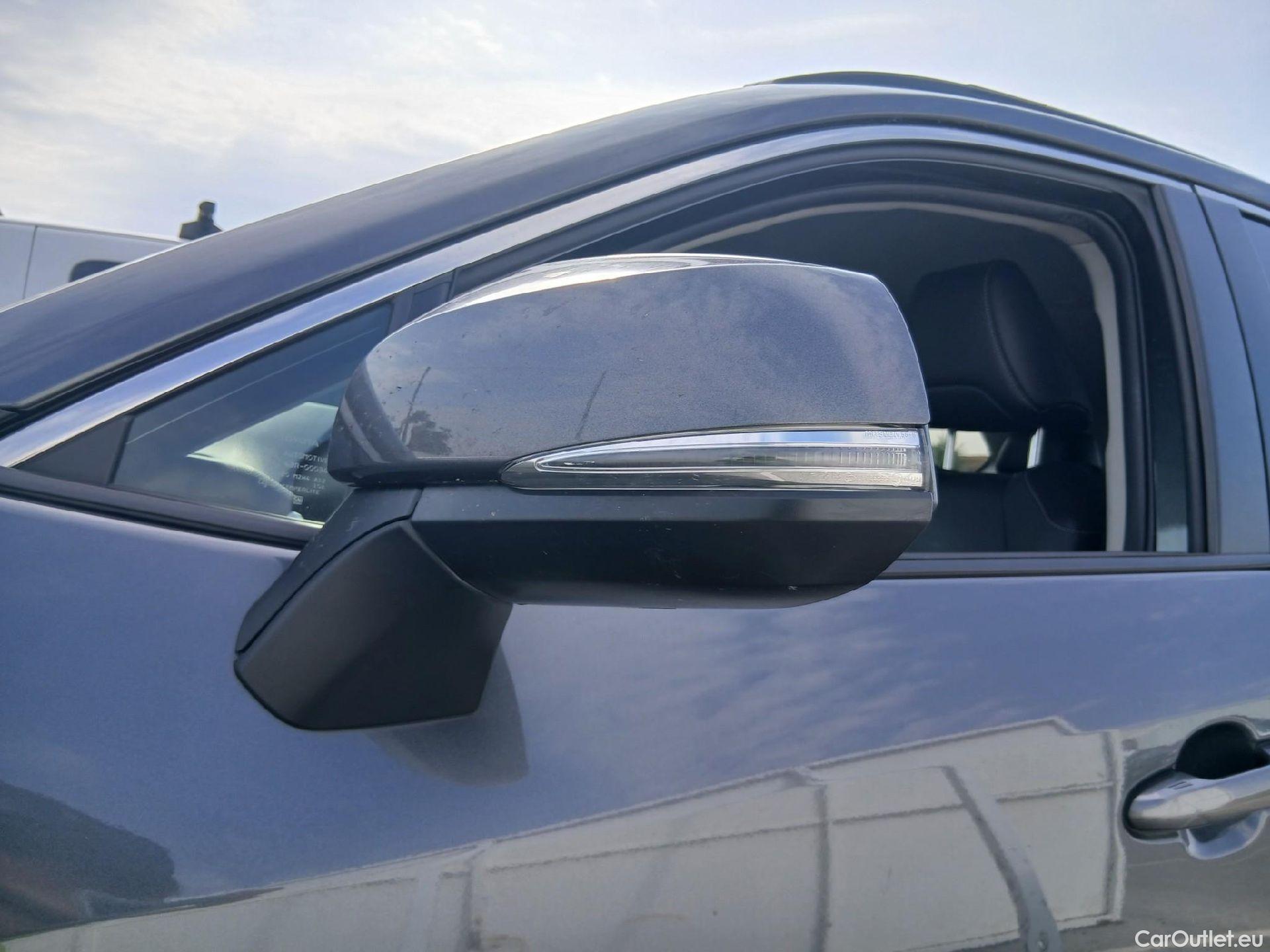  Toyota  RAV4 TOYOTA  / 2018 / 5P / todoterreno 2.5l 220H Advance Plus #14