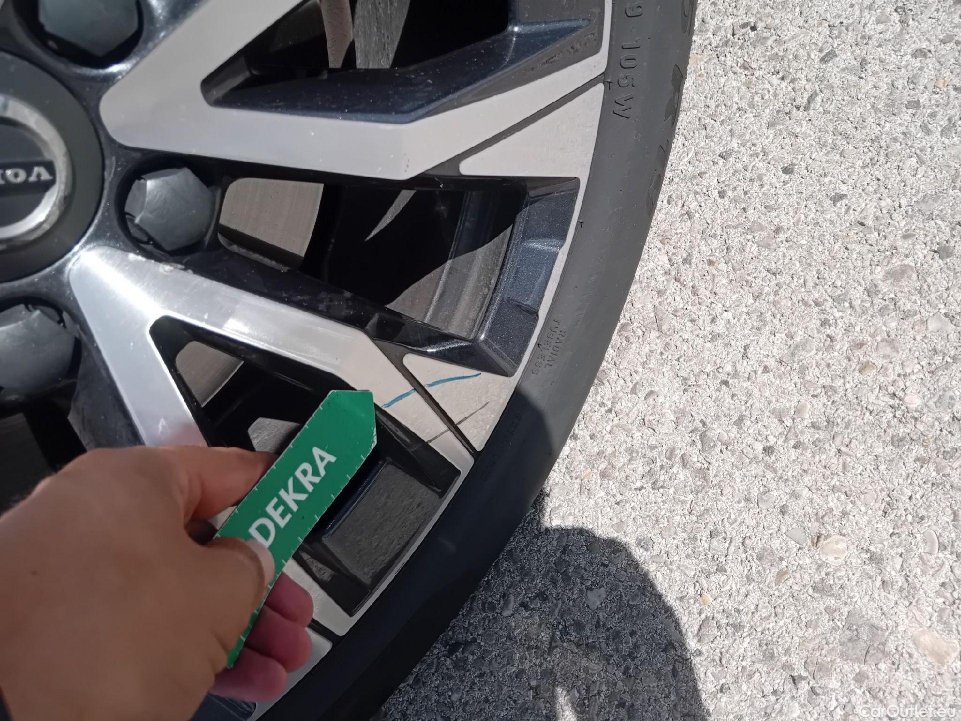  Volvo  XC60 VOLVO  / 2017 / 5P / todoterreno 2.0 T6 AWD Recharge Inscription Auto #22