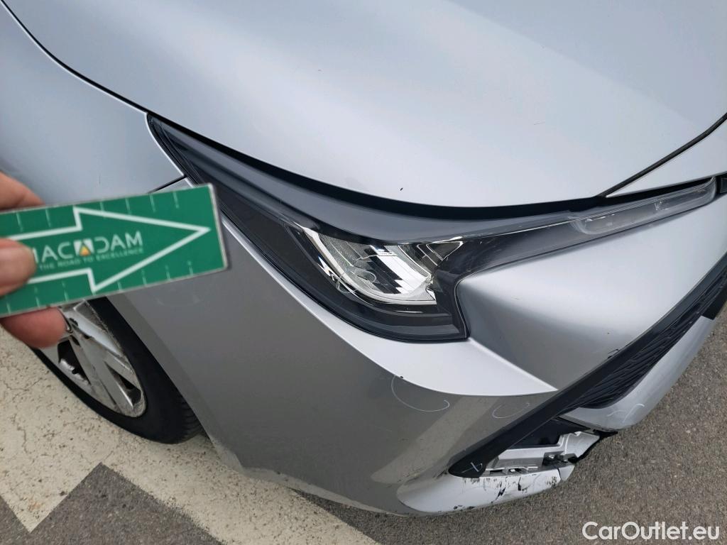  Toyota  Corolla TOYOTA  / 2019 / 5P / familiar 1.8 125H ACTIVE TECH E-CVT TOU SPORT #32