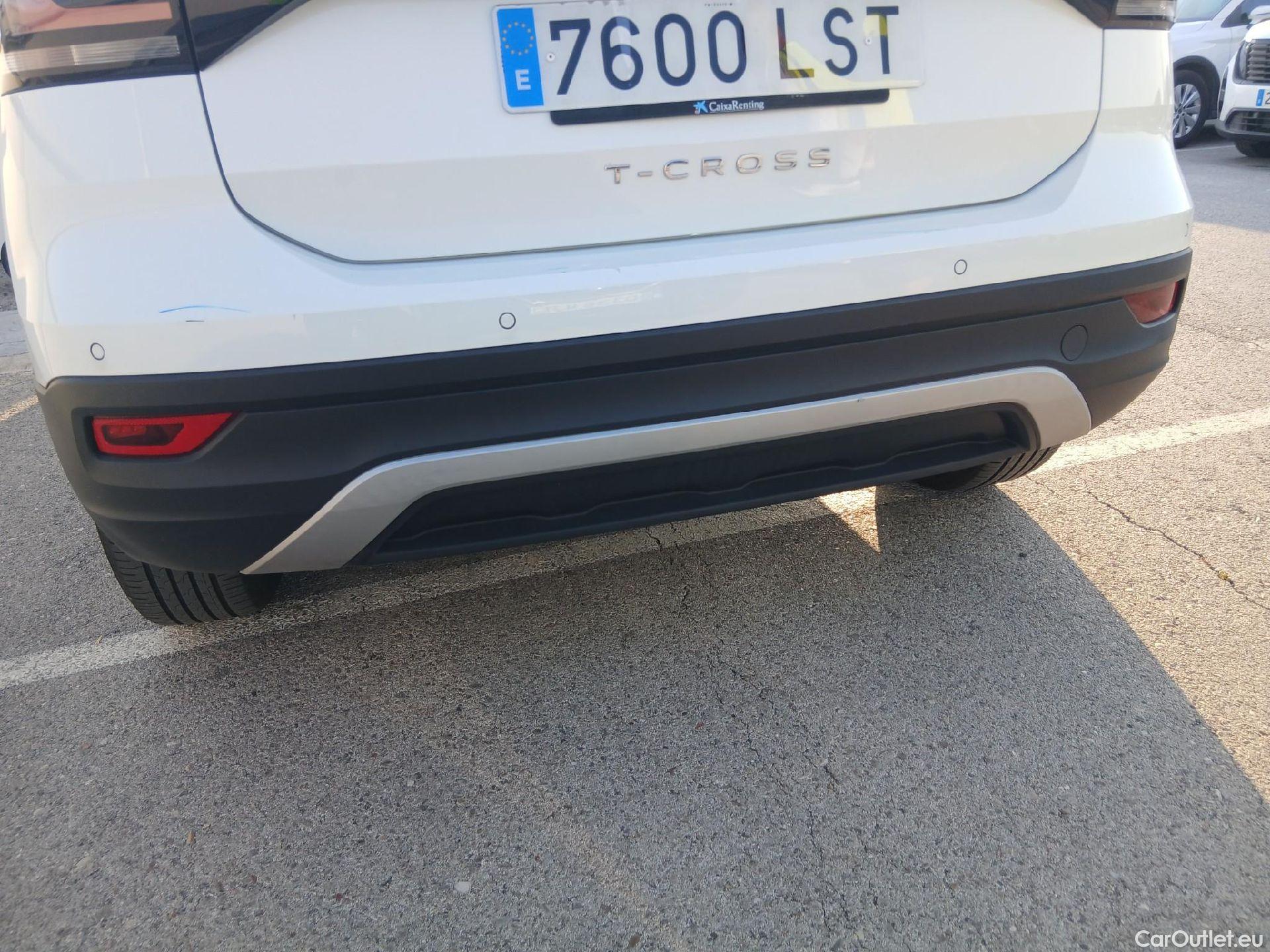  Volkswagen  T-CROSS VOLKSWAGEN  / 2018 / 5P / todoterreno Advance 1.0 TSI 81kW (110CV) DSG (AC3) #23