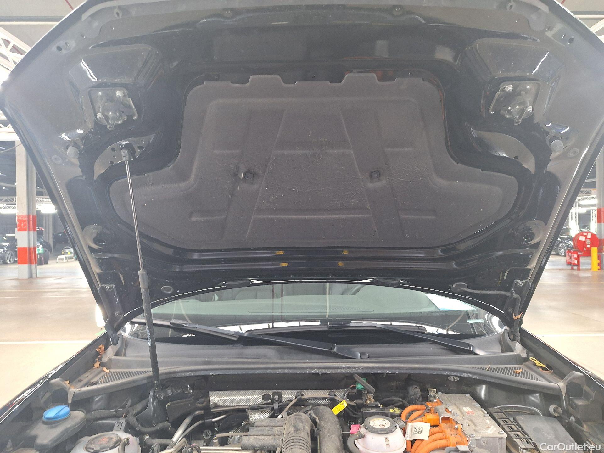  Audi  Q3 Audi,  SB '19 PHEV,  SB 45 TFSie PHEV S tronic #1