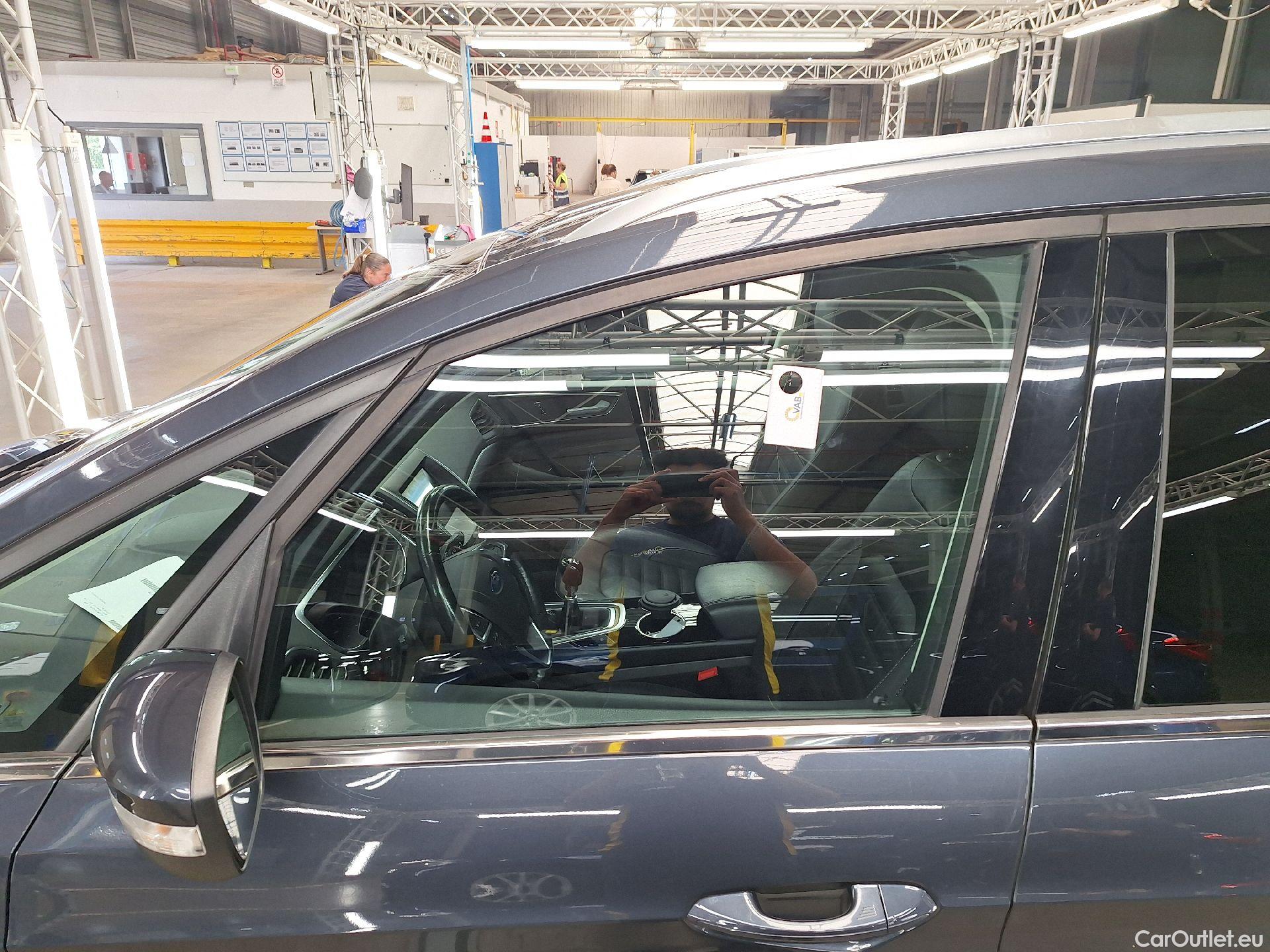  Ford  Galaxy Ford,  '15, Ford  2.0 TDCi 110kW S/S Titanium 5d #36