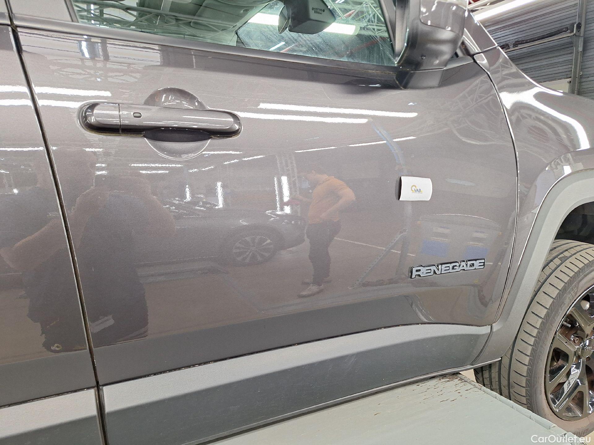  Jeep  Patriot Jeep, Renegade FL'18, Jeep Renegade 1.3 T4 150 4x2 DDCT Black Star 5d #13