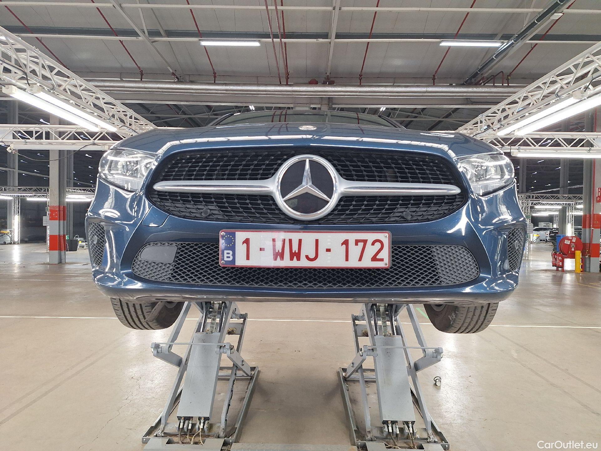  Mercedes  A-Klasse Mercedes, A-Class '18, A 160 Bus.Sol. #31