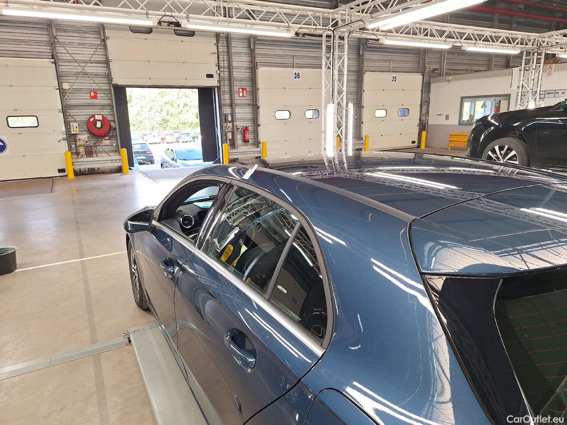  Mercedes  A-Klasse Mercedes, A-Class '18, A 160 Bus.Sol. #1