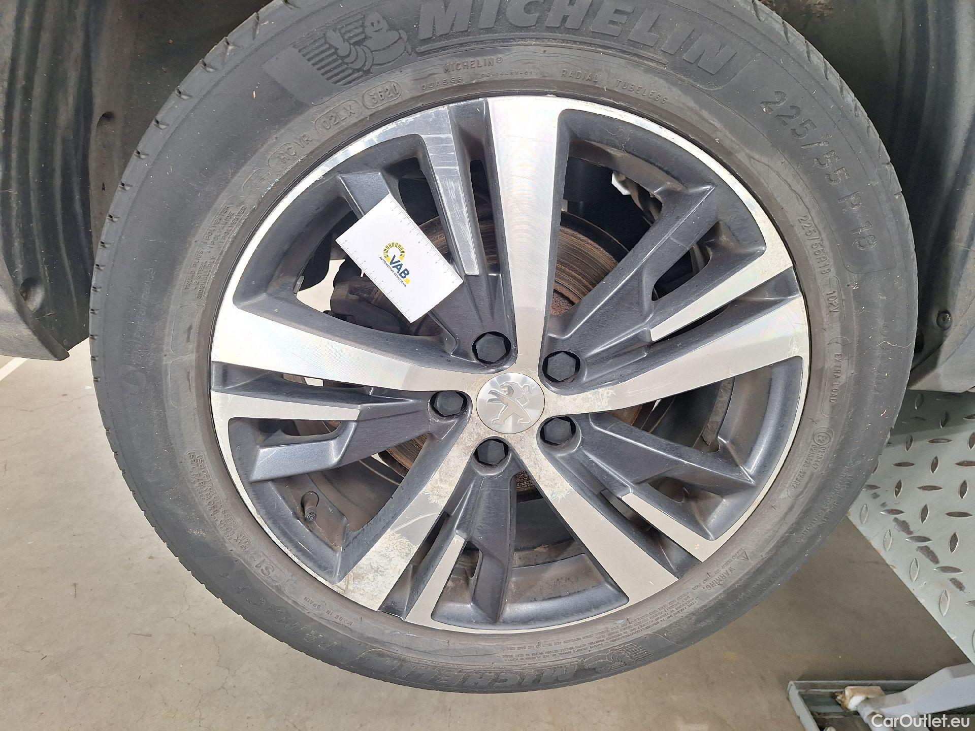  Peugeot  5008 Peugeot,  '16,  1.6THP 132kW GT Line A. #54