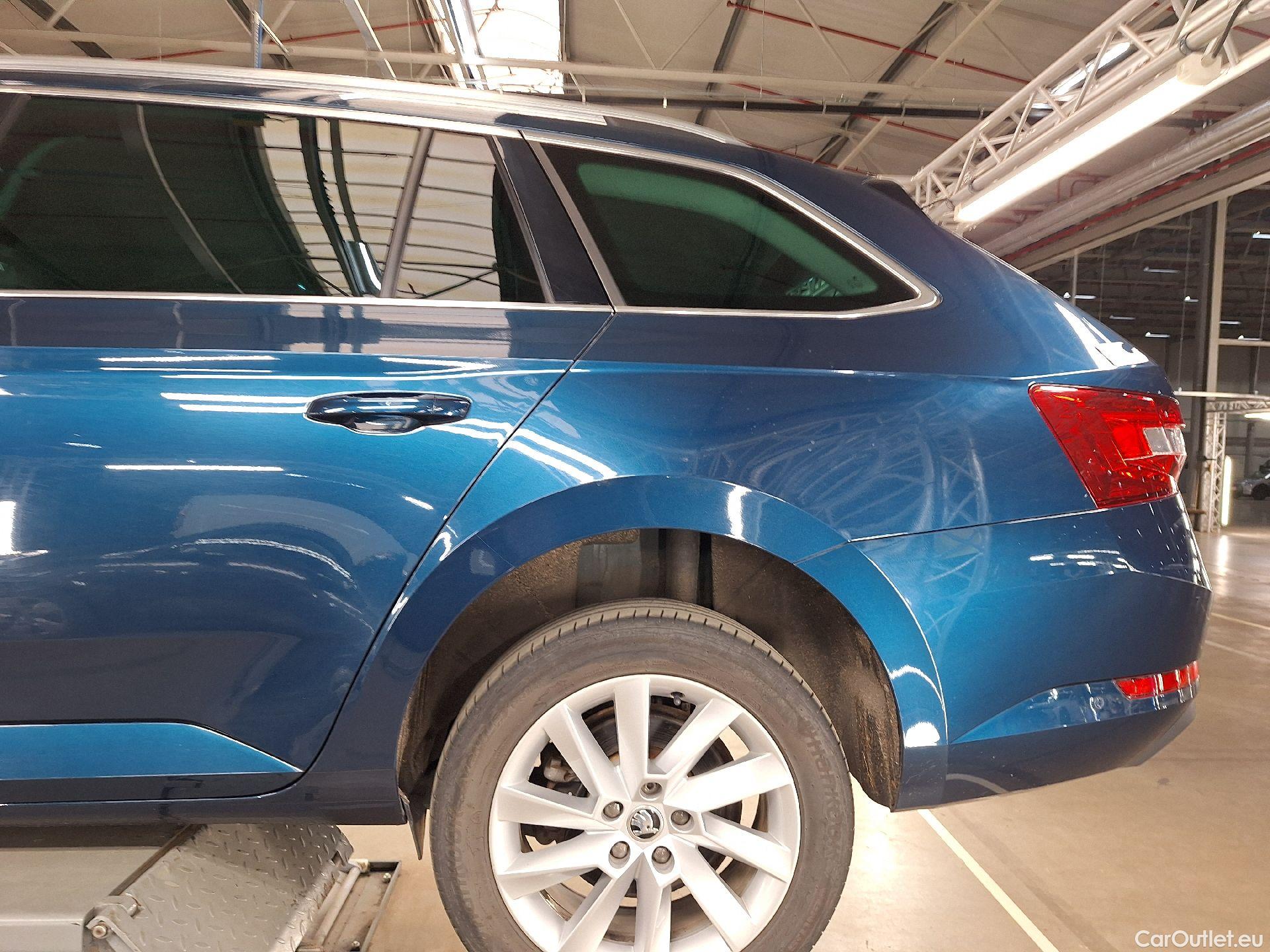  Skoda  Superb Skoda,  Combi FL'19, Sup.Comb.PHEV 218 Clev+ iV DSG #5