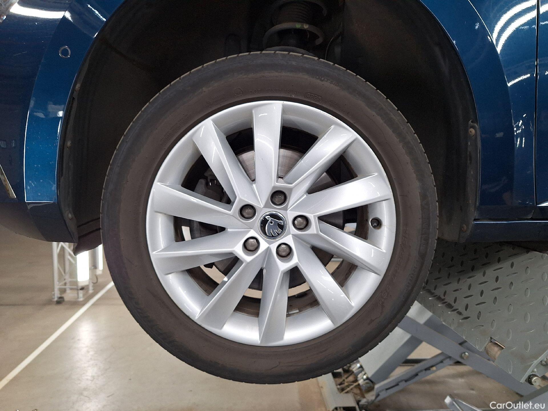  Skoda  Superb Skoda,  Combi FL'19, Sup.Comb.PHEV 218 Clev+ iV DSG #17