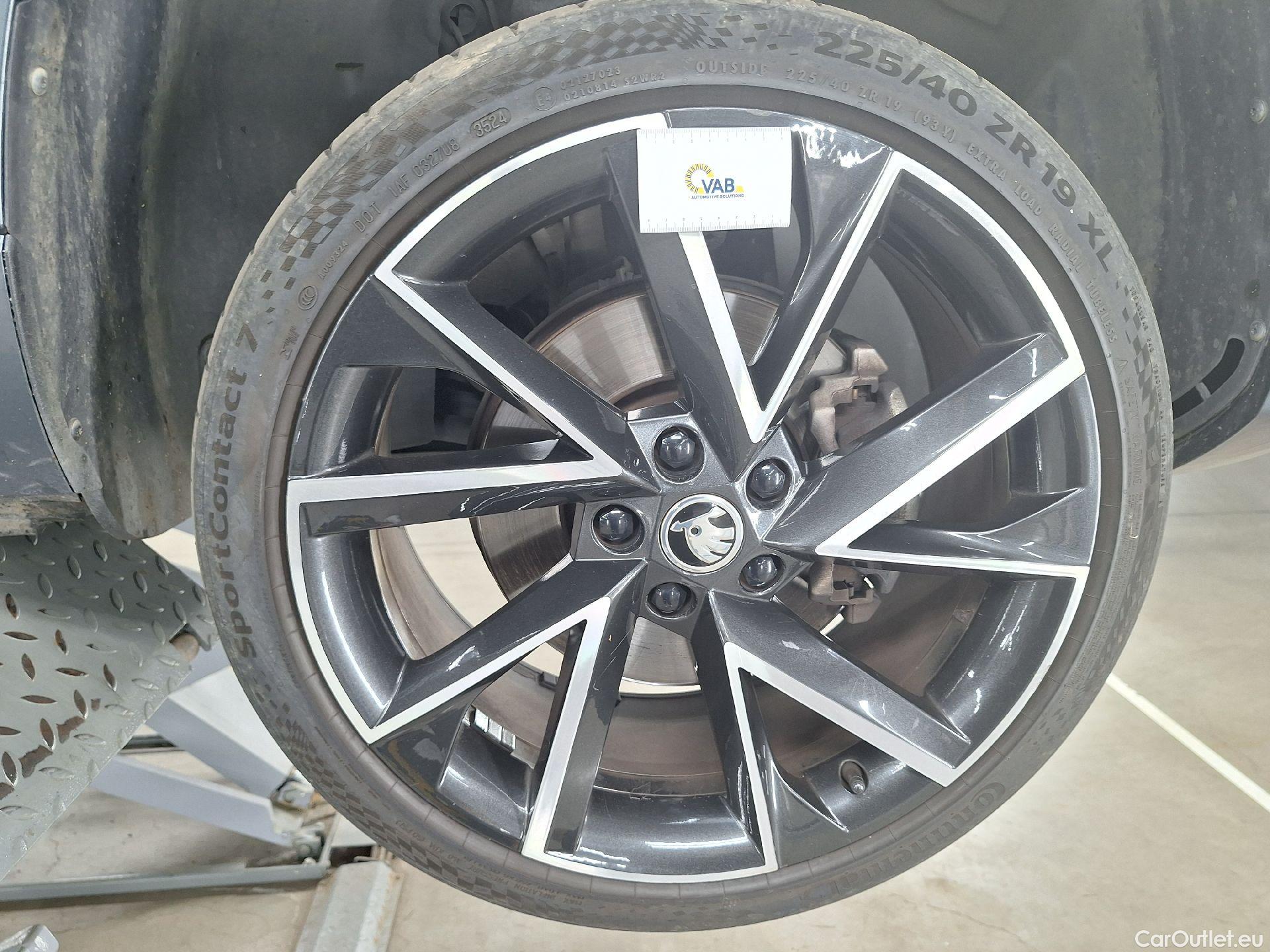  Skoda  Karoq Skoda,  '17,  1.6TDi 85kW Sport.DSG #35
