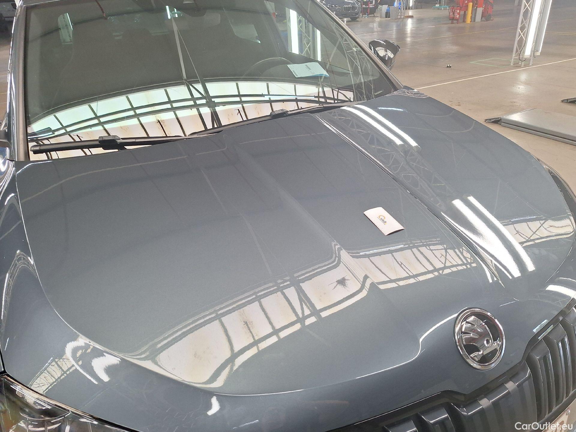  Skoda  Karoq Skoda,  '17,  1.6TDi 85kW Sport.DSG #1