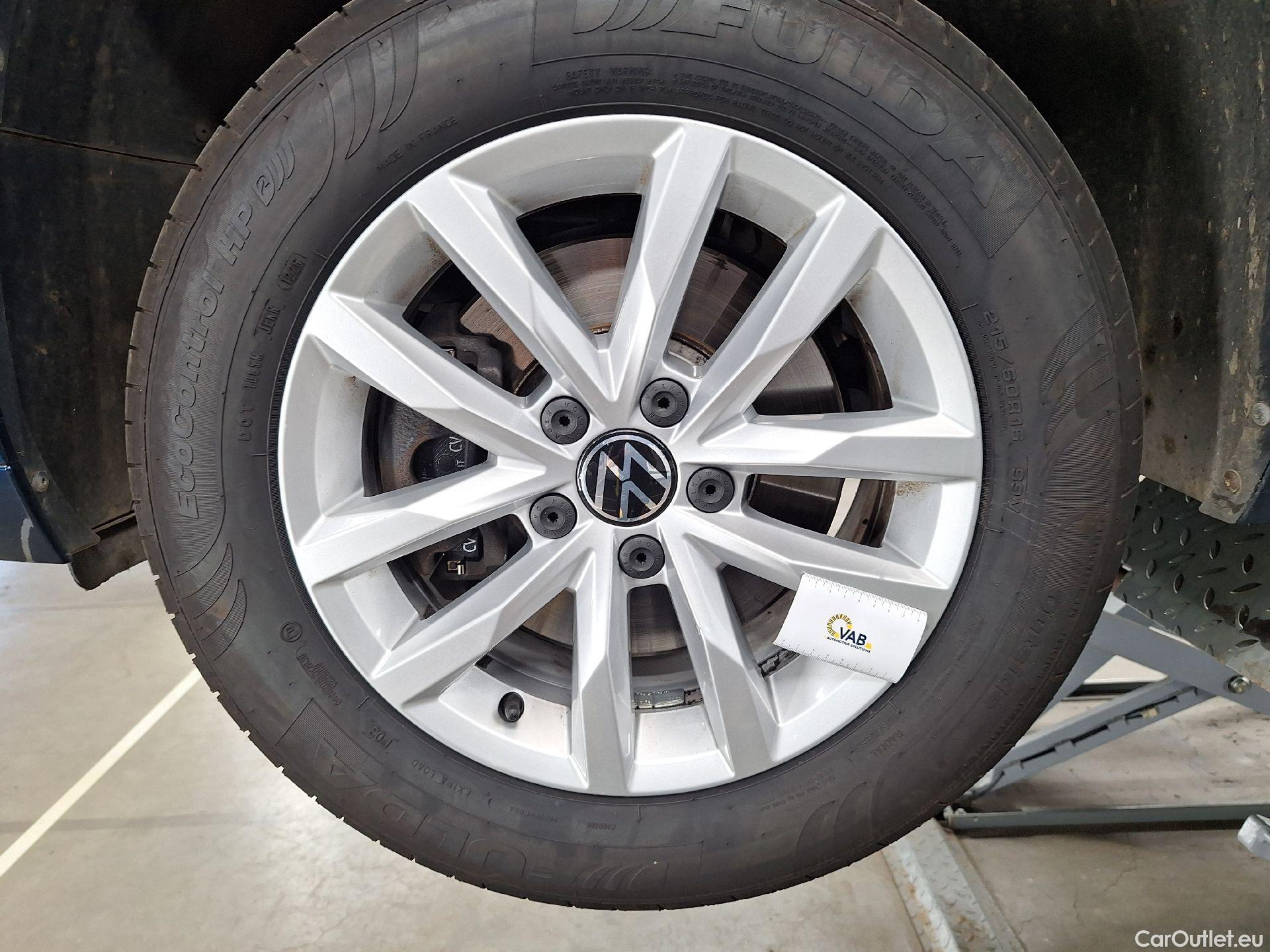 Volkswagen  Passat VW,  FL'19, Volkswagen  2.0 TDI 110kW Style Business 4d #48