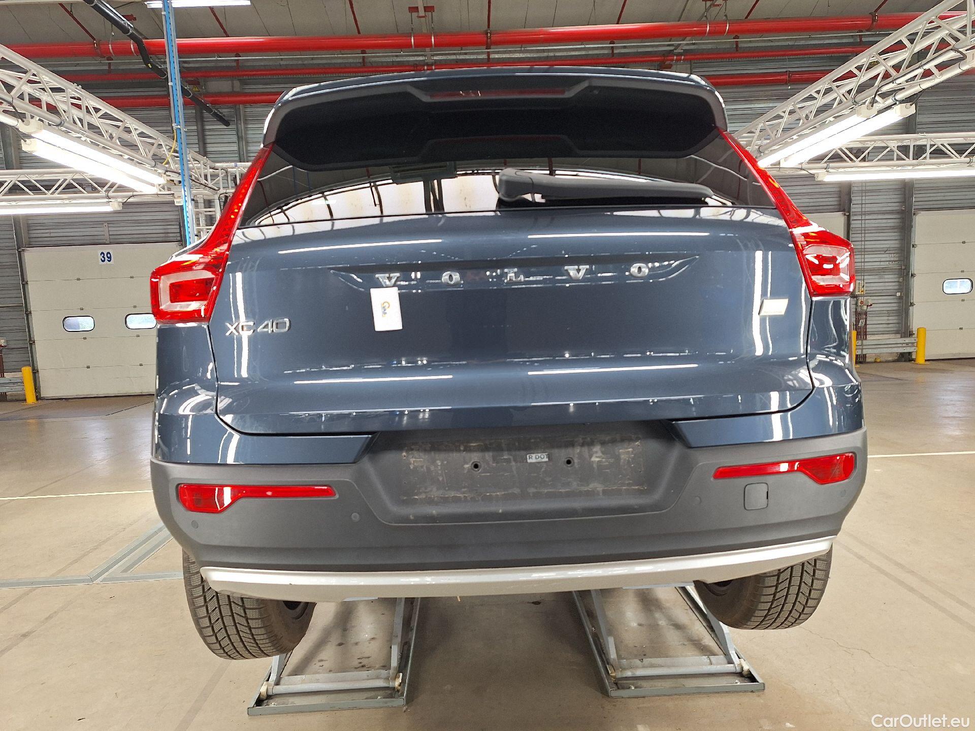  Volvo  XC 40 Volvo, XC40 '17 PHEV, Volvo XC40 T4 Recharge Geartronic Inscription Expr #5