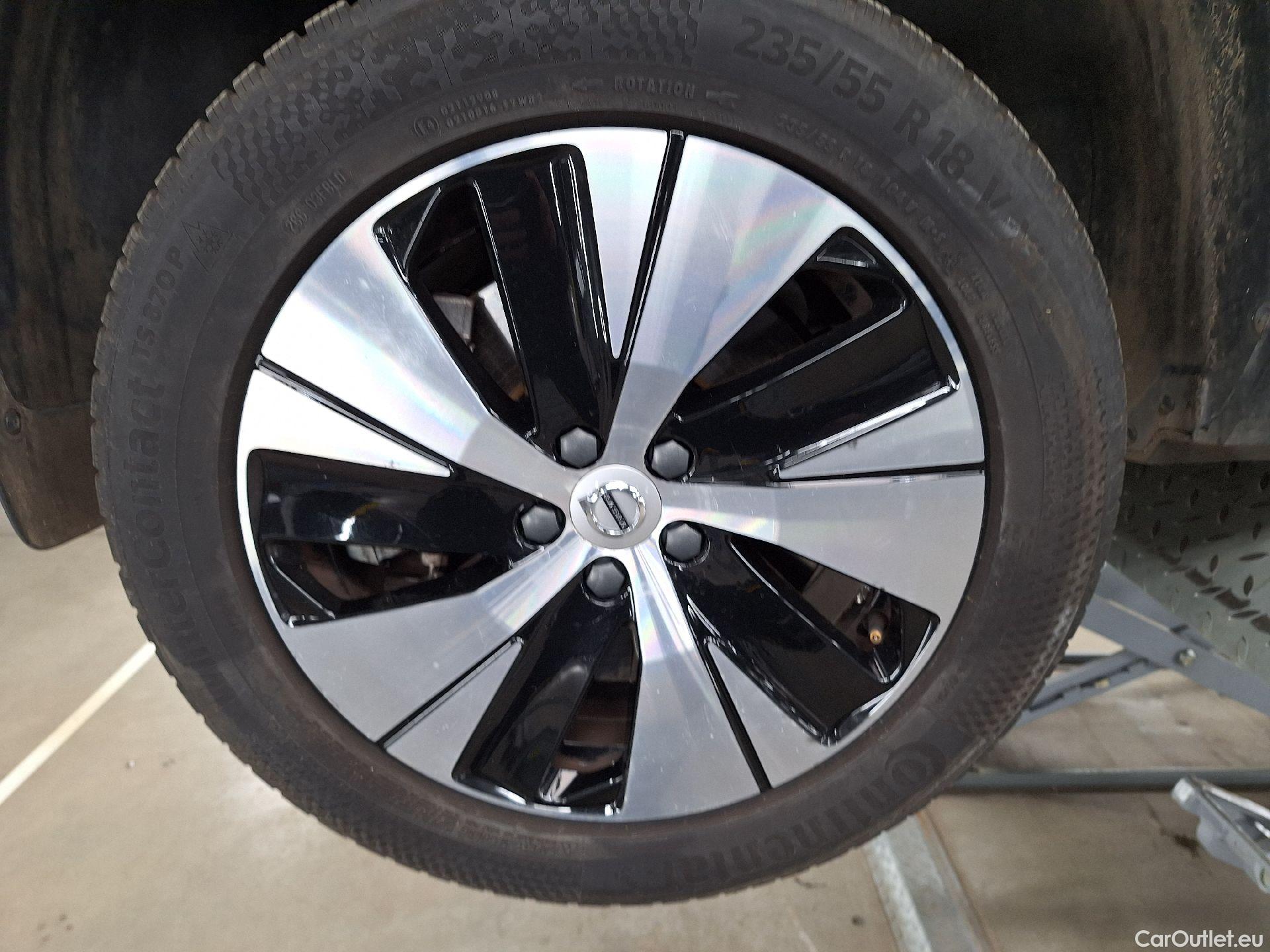  Volvo  XC 40 Volvo, XC40 '17 PHEV, Volvo XC40 T4 Recharge Geartronic Inscription Expr #16