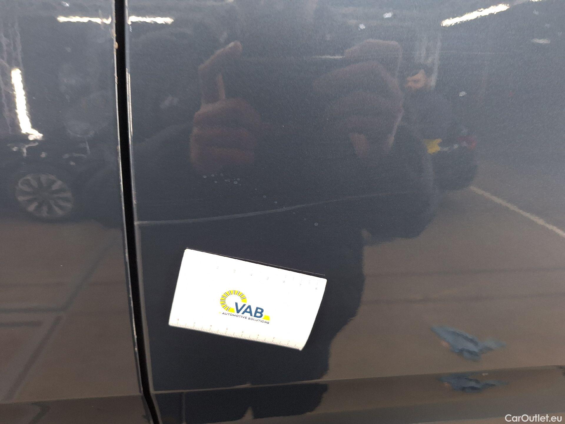 Volvo  XC 40 Volvo, XC40 '17 PHEV, Volvo XC40 T4 Recharge Geartronic Inscription Expr #4