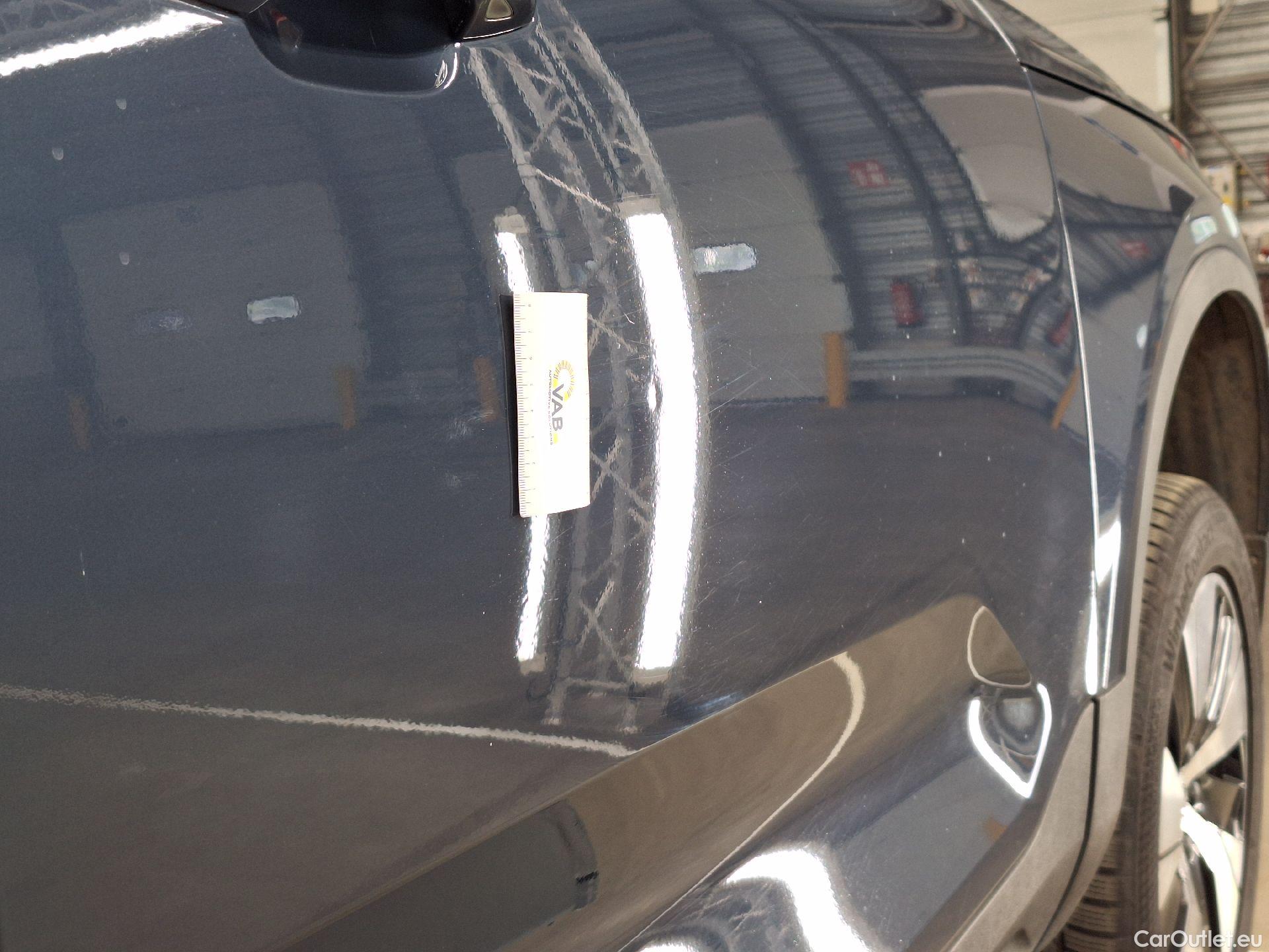  Volvo  XC 40 Volvo, XC40 '17 PHEV, Volvo XC40 T4 Recharge Geartronic Inscription Expr #13