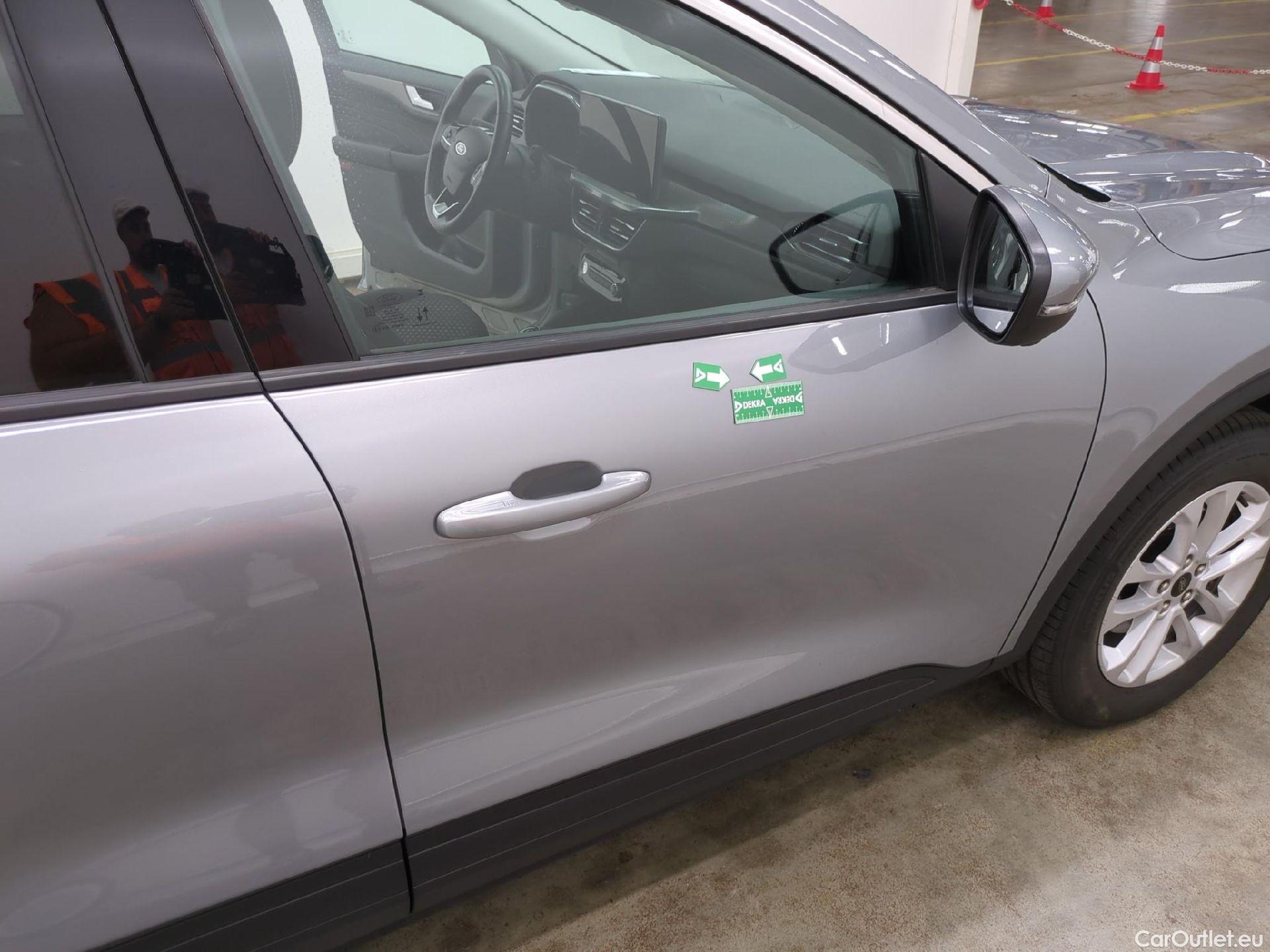  Ford  Kuga  Hybrid Titanium 2.5 190CV BVA1 E6dT #49