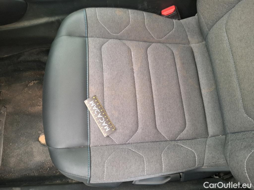  Citroen  C4  X Feel Pack 1.2 PureTech 130CV BVA8 6E #18