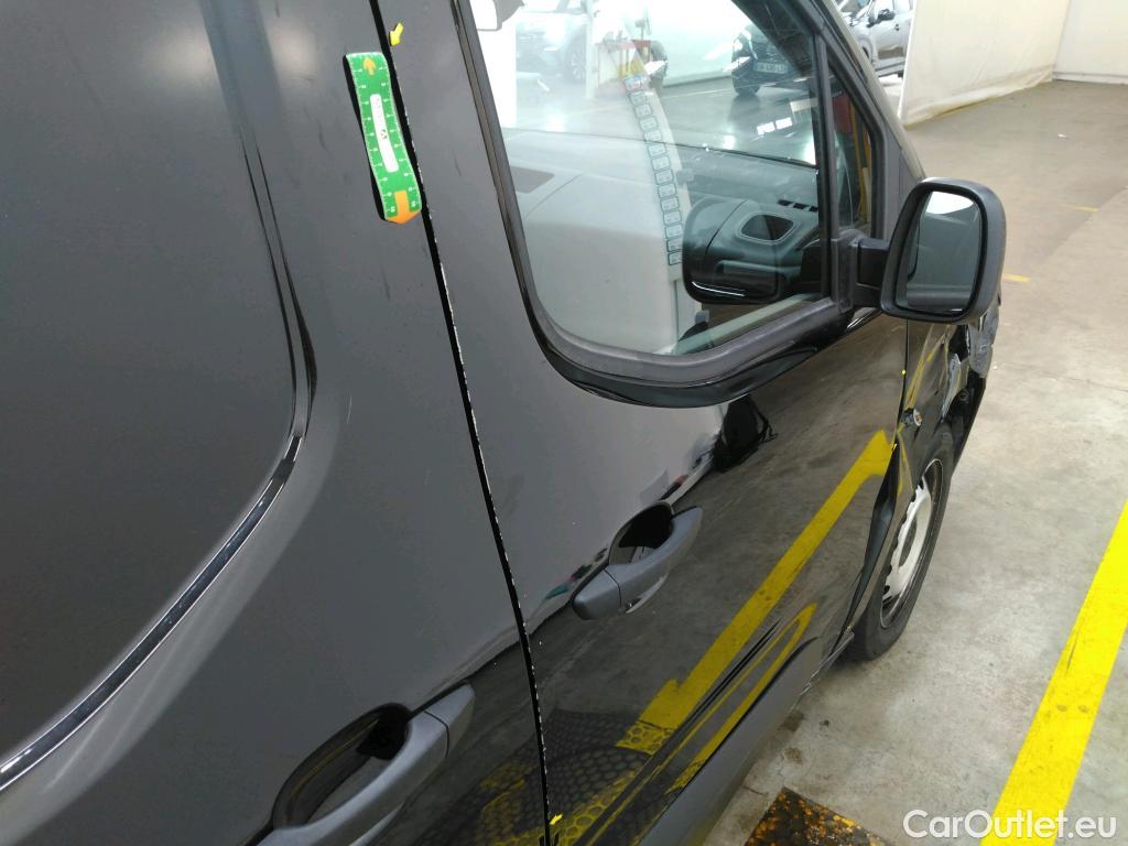  Citroen  Berlingo  Fourgon Club M 1000 1.5 BlueHDi 130CV BVA8 E6dT #21
