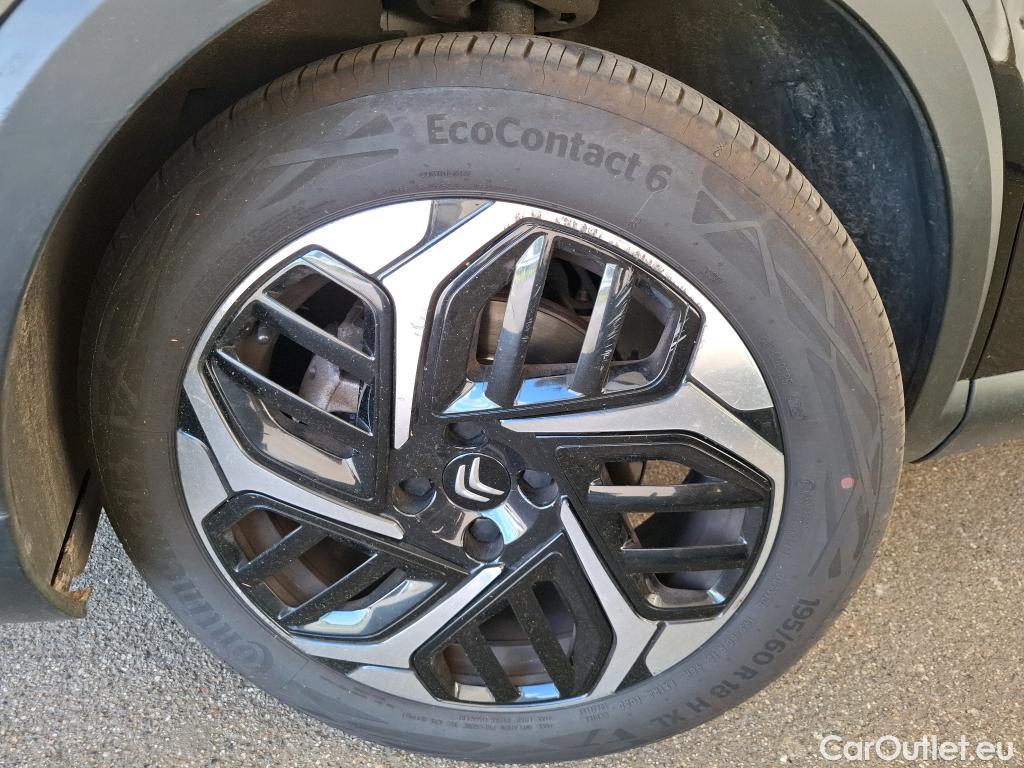  Citroen  C4 CITROEN  X / 2022 / 4P / Berline PureTech 130 S&S EAT8 Shine #19