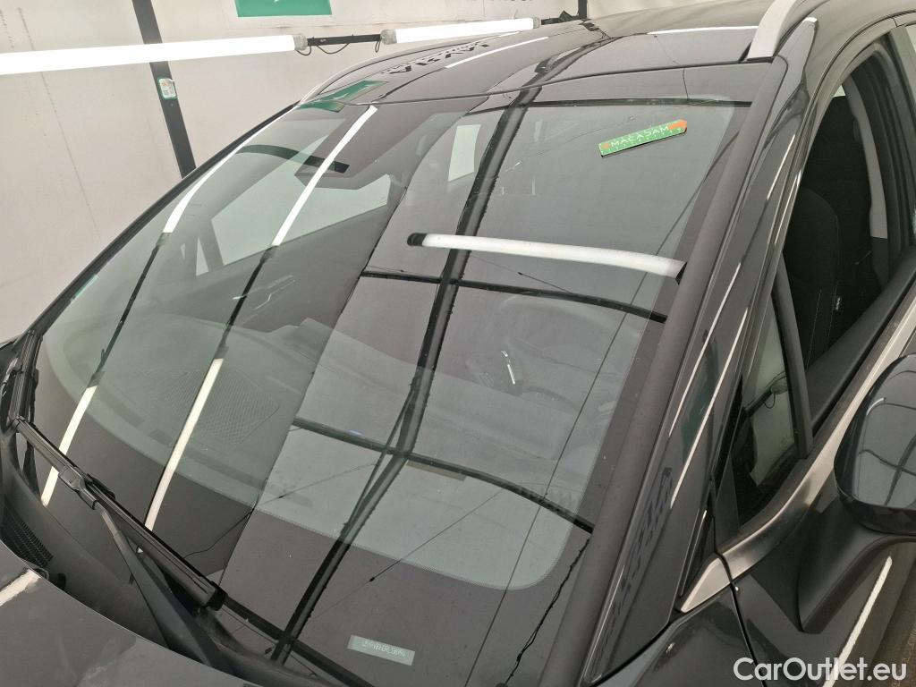  KIA  Sportage KIA  / 2021 / 5P / SUV 1.6 T-GDI 265 PHEV AUTO 4WD ACTIVE #1
