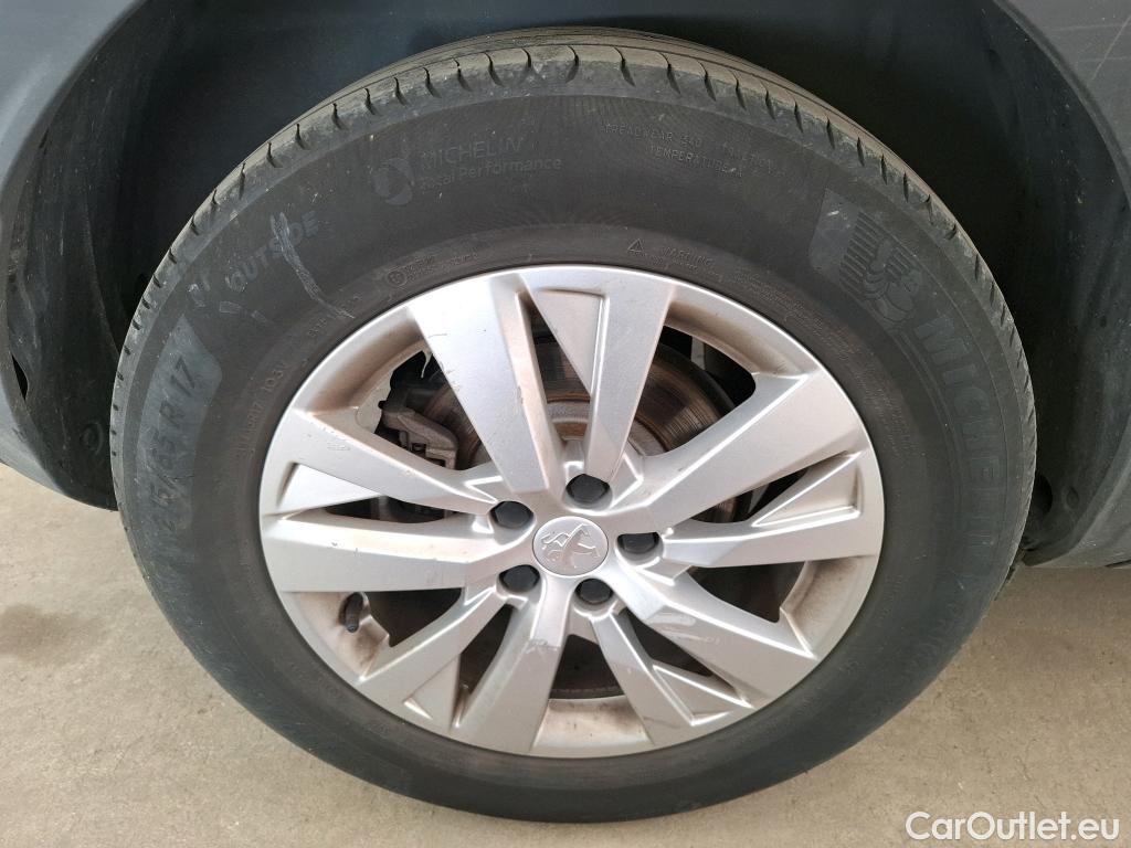  Peugeot  3008  II Active Pack 1.2 PureTech 130CV BVA8 E6d #19