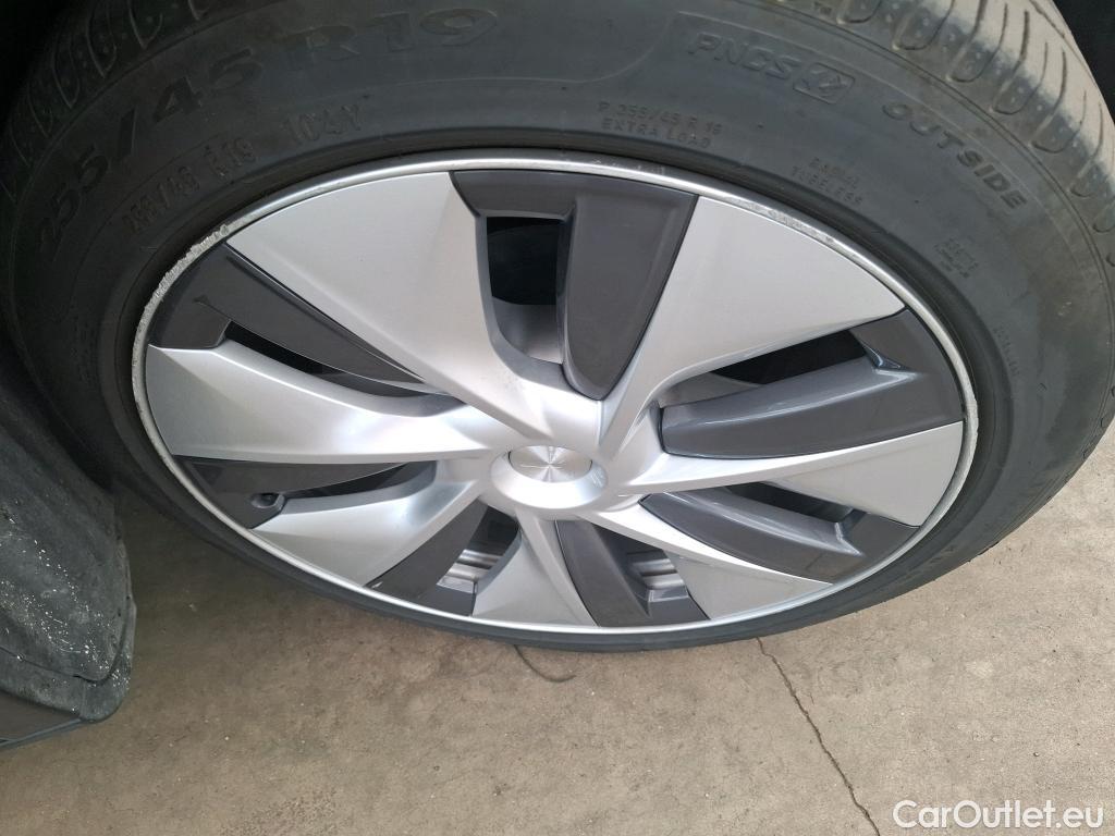  Tesla  Model Y TESLA  / 2020 / 5P / SUV Grand Autonomie Dual Motor AWD #1