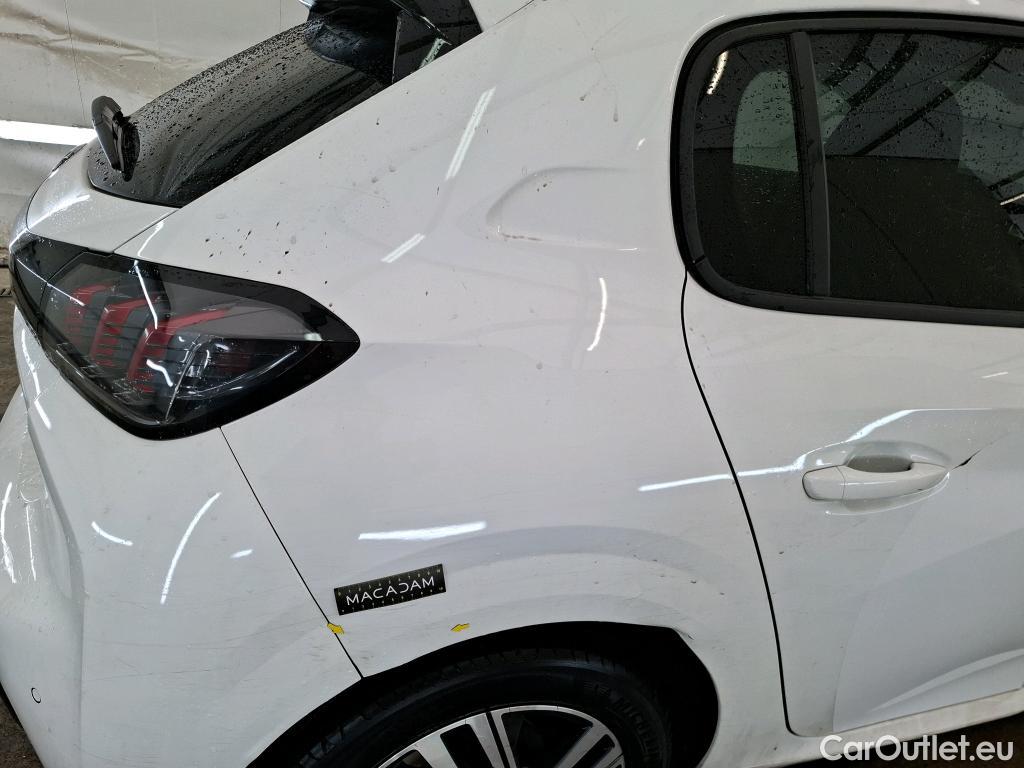  Peugeot  208  Allure Business 1.2 PureTech 100CV BVM6 E6d #7