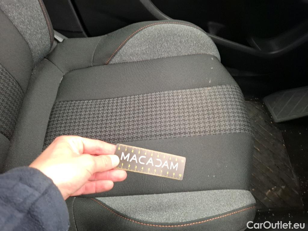  Peugeot  3008  II Active Pack 1.2 PureTech 130CV BVA8 E6d #31