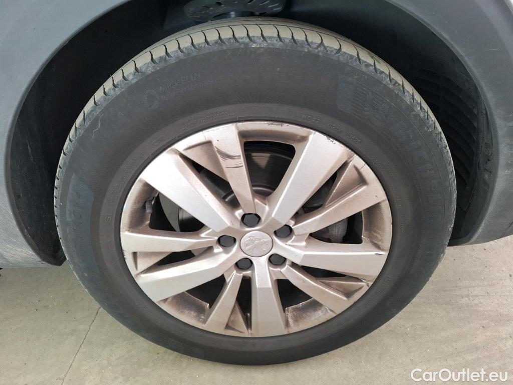  Peugeot  3008  II Active Pack 1.2 PureTech 130CV BVA8 E6d #39