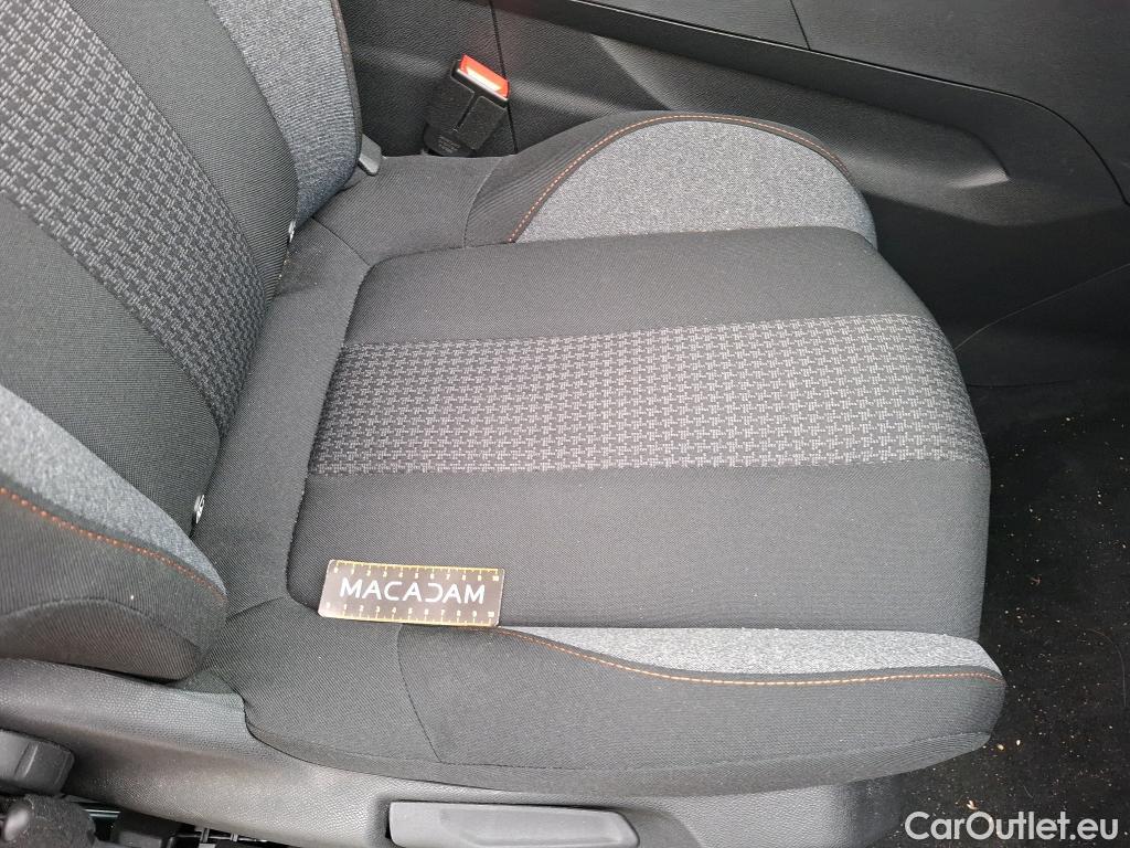  Peugeot  3008  II Active Pack 1.2 PureTech 130CV BVA8 E6d #30